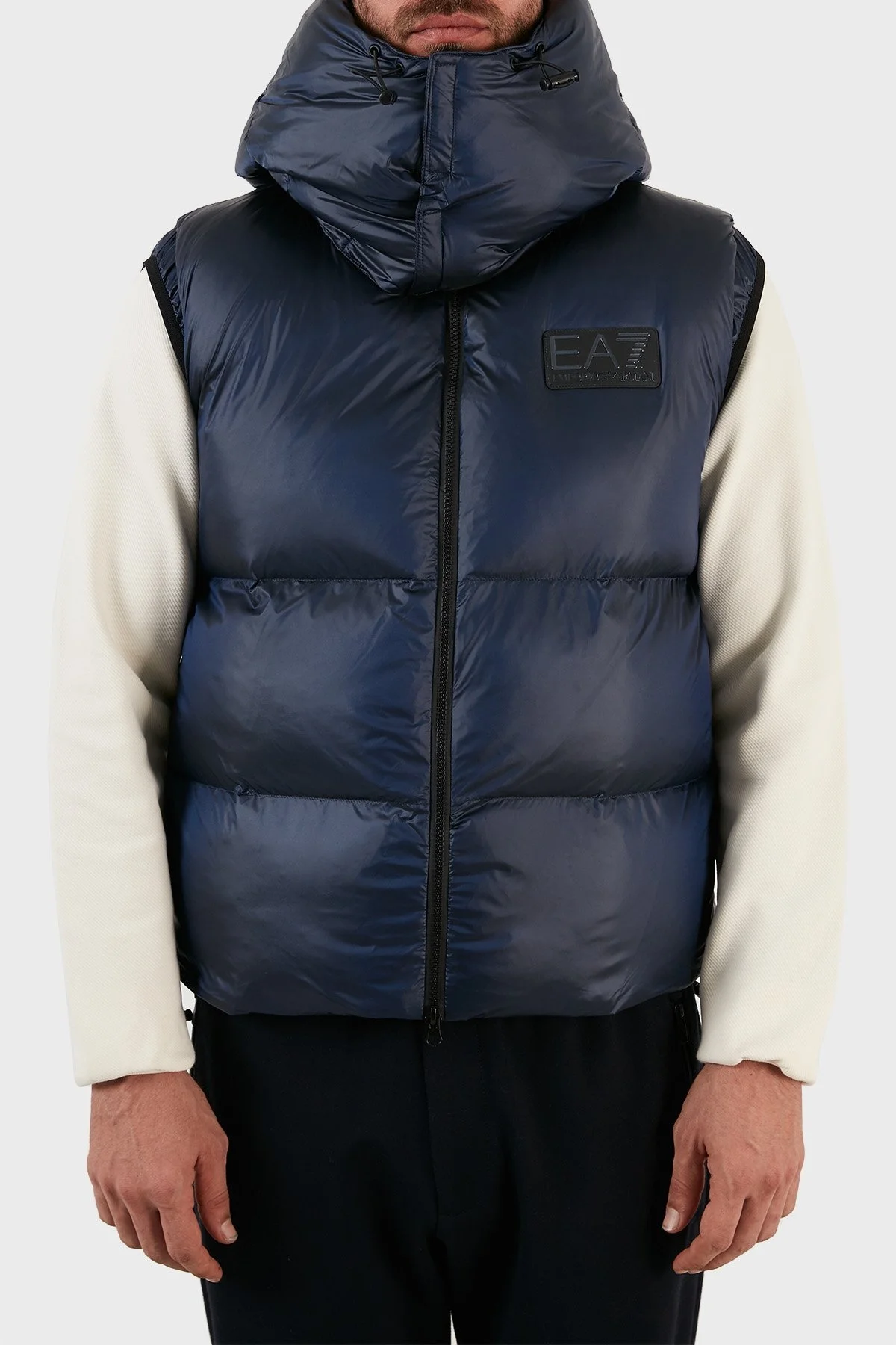 EA7 Logolu Çıkarılabilir Kapüşonlu Regular Fit Şişme Erkek Yelek 6LPQ03 PN2MZ 1554 LACİVERT - 3