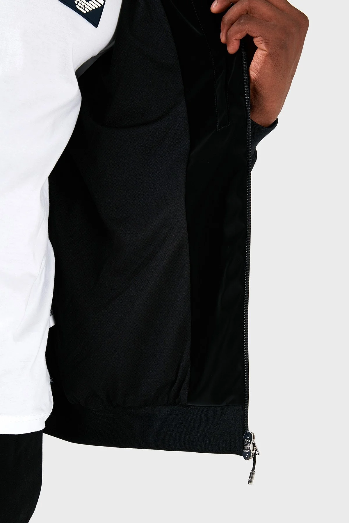 EA7 Logolu Dik Yaka Fermuarlı Regular Fit Erkek Mont 3DPB31 PNEBZ 1200 SİYAH - 6