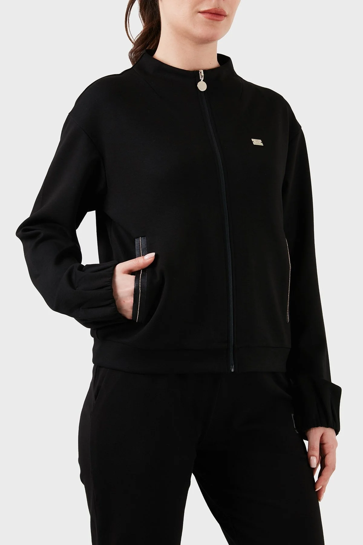 EA7 Logolu Fermuarlı Cepli Regular Fit Bayan Sweat 3DTM31 TJUDZ 1200 SİYAH - 1