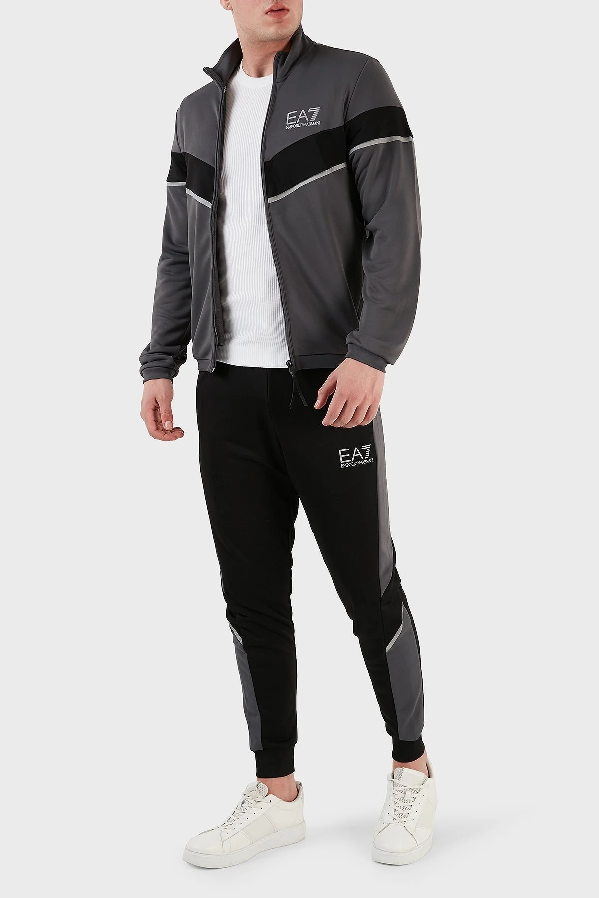 EA7 Logolu Fermuarlı Dik Yaka Regular Fit Erkek Eşofman Takımı 6LPV55 PJ16Z 22BC SİYAH-GRİ - 1