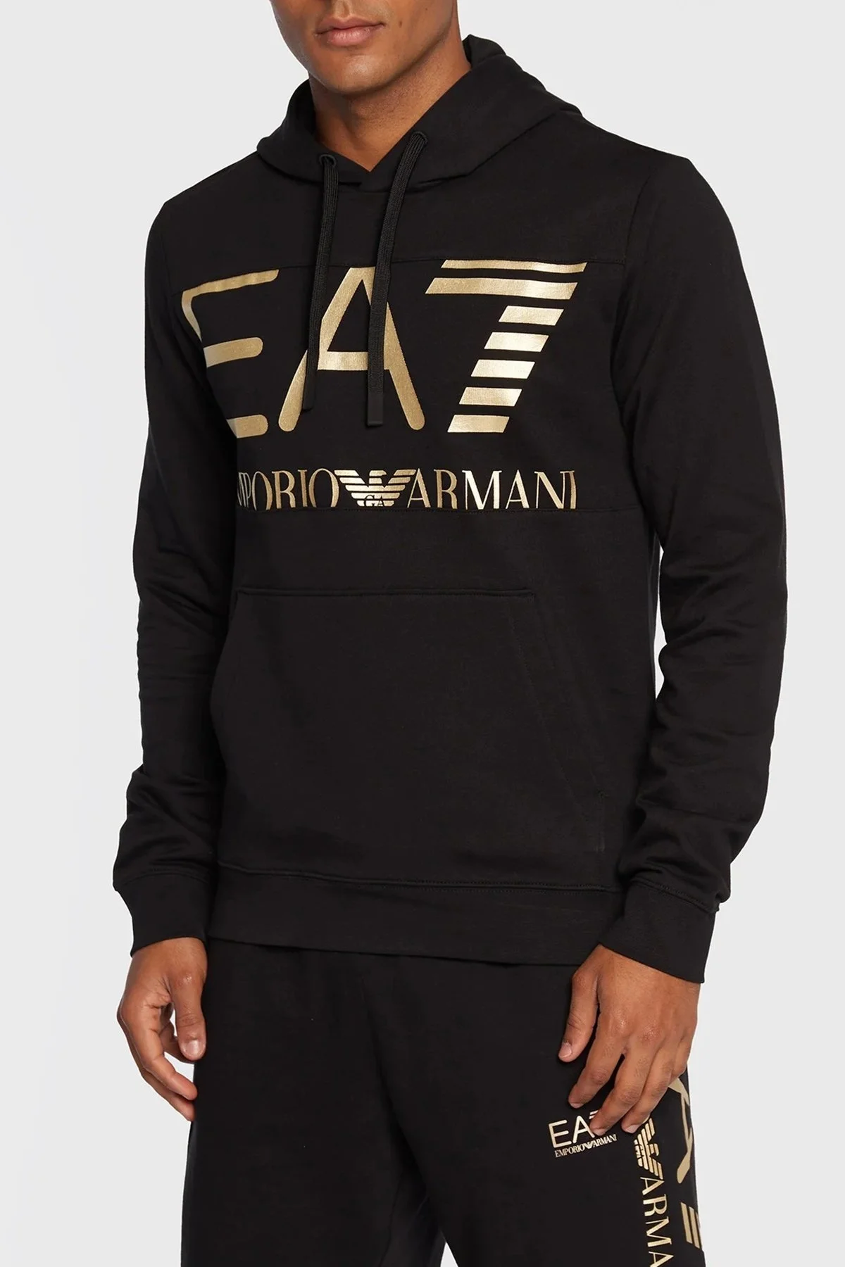 EA7 Logolu Kapüşonlu Kanguru Cepli Regular Fit Erkek Sweat 6LPM52 PJFGZ 0208 SİYAH - 1