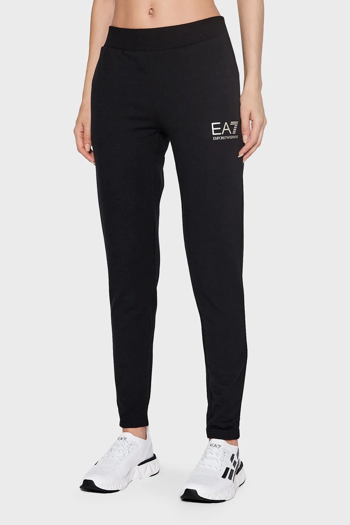 EA7 Logolu Pamuklu Bisiklet Yaka Cepli Regular Fit Bayan Eşofman Takımı 6LTV57 TJCQZ 0200 SİYAH - 4