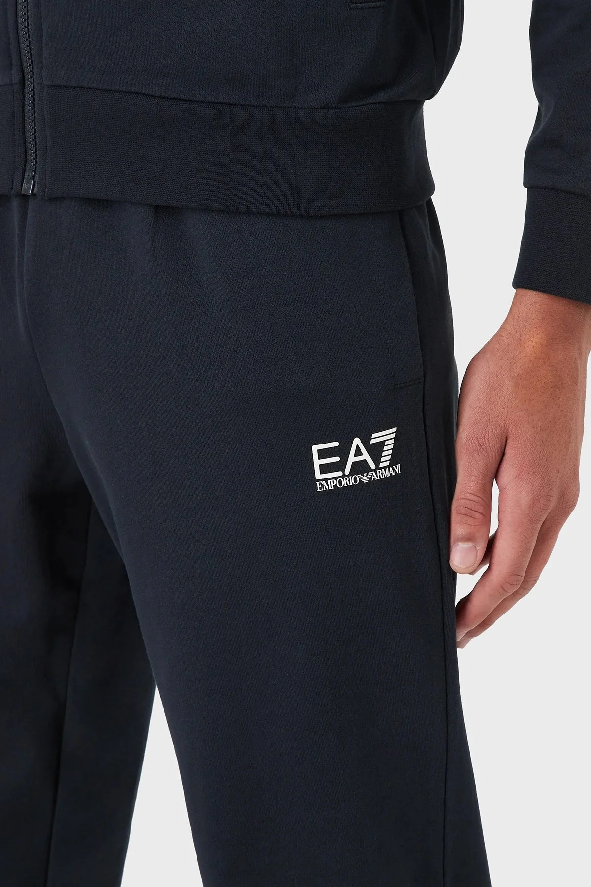 EA7 Logolu Pamuklu Fermuarlı Kapüşonlu Yaka Regular Fit Erkek Eşofman Takımı 8NPV80 PJ05Z 1578 LACİVERT - 6