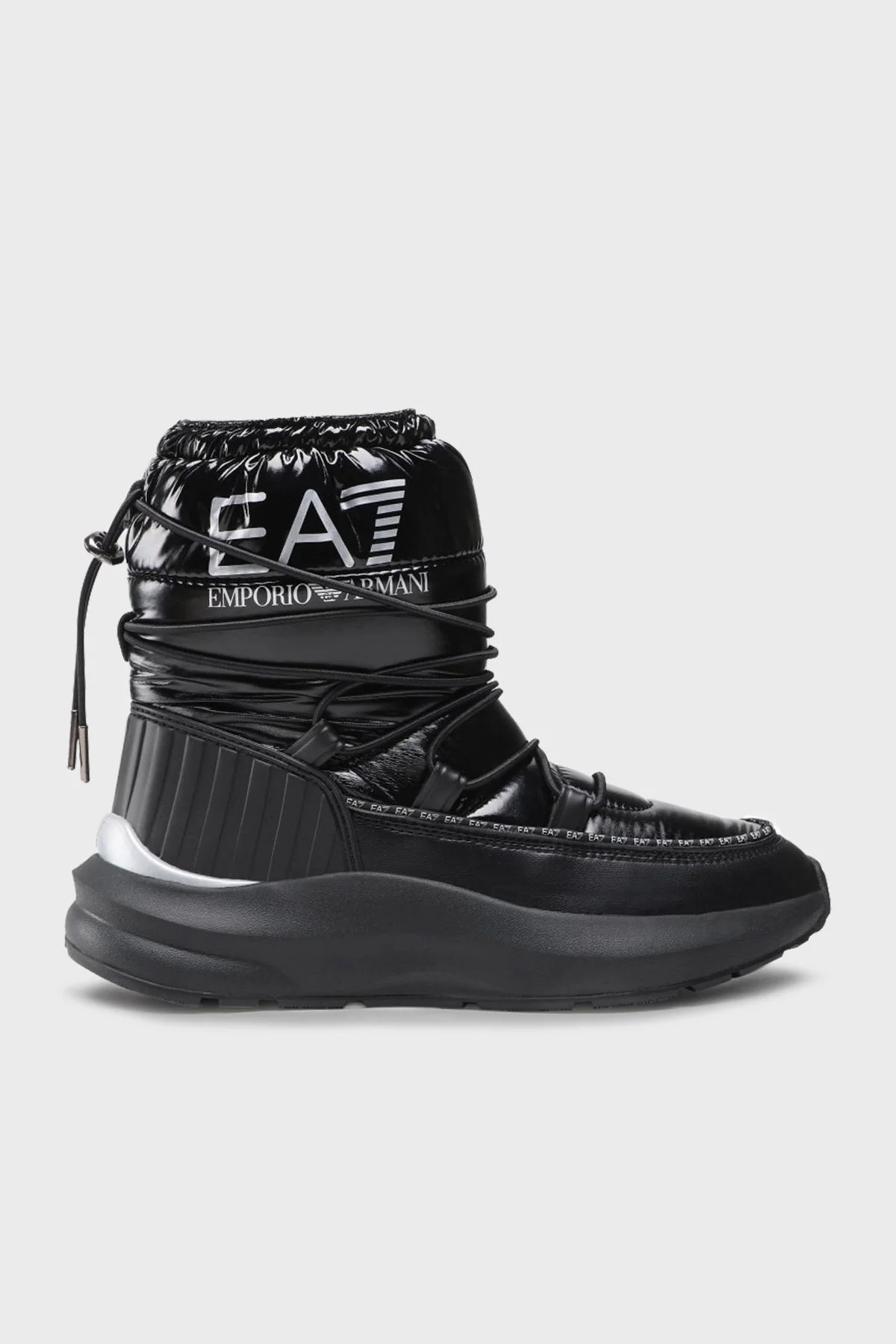 EA7 Logolu Parlak Görünümlü Unisex Bot X8M002 XK230 R926 SİYAH - 1