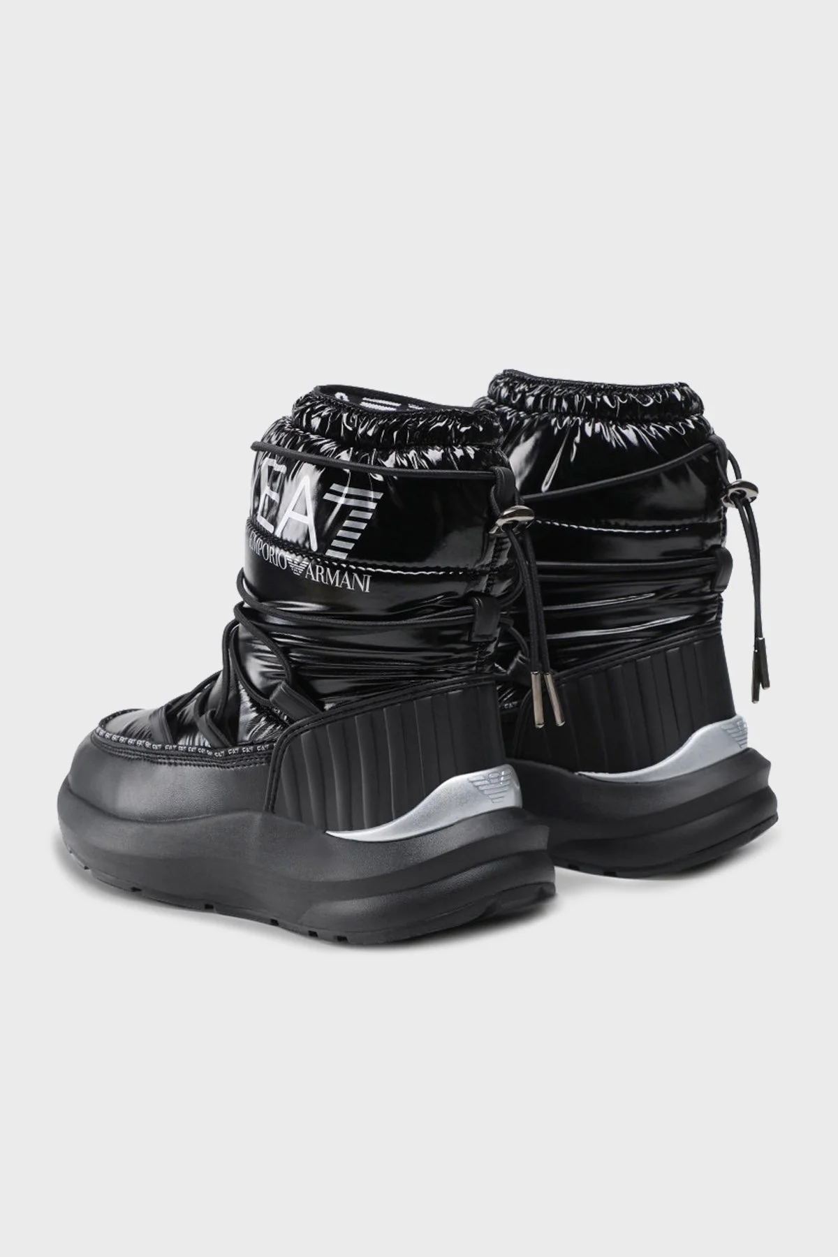 EA7 Logolu Parlak Görünümlü Unisex Bot X8M002 XK230 R926 SİYAH - 3