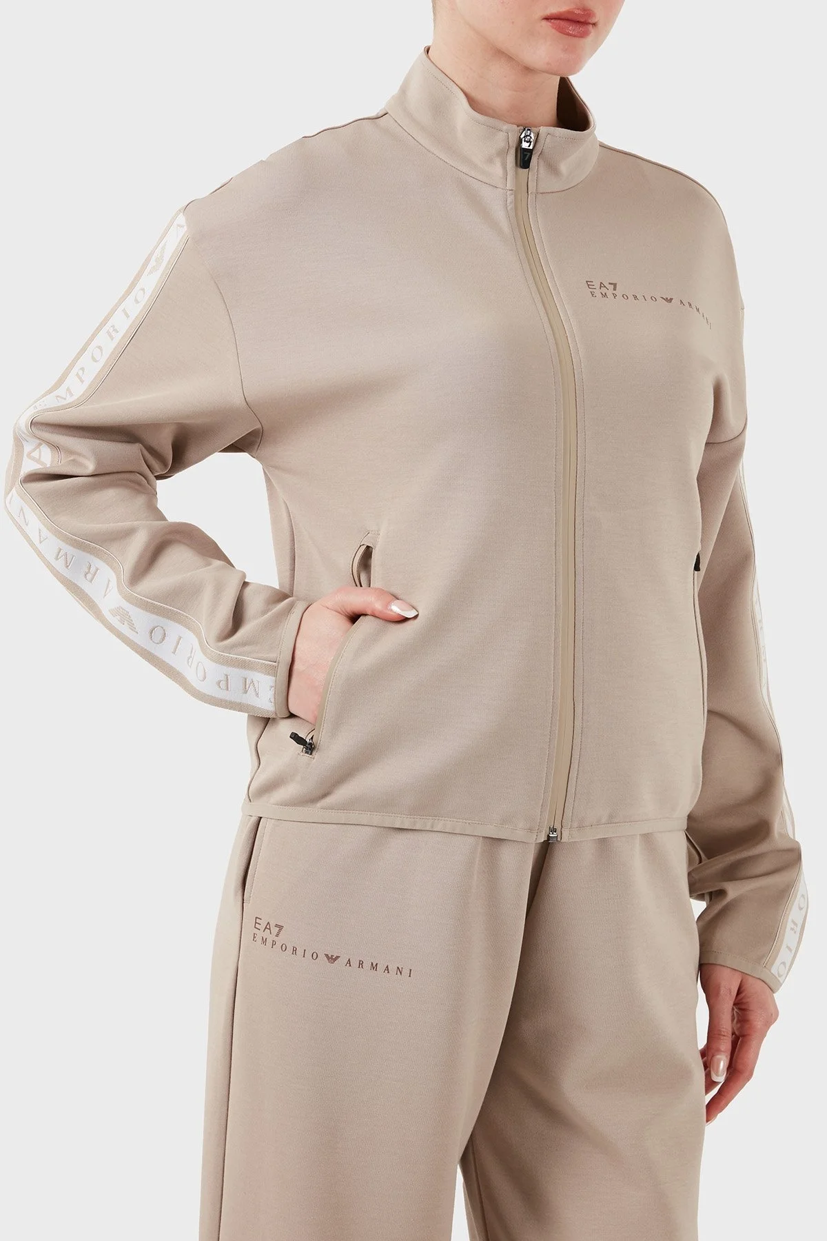 EA7 Logolu Regular Fit Dik Yaka Fermuarlı Bayan Sweat 7W000275 AF12501 U6155 BEJ - 4