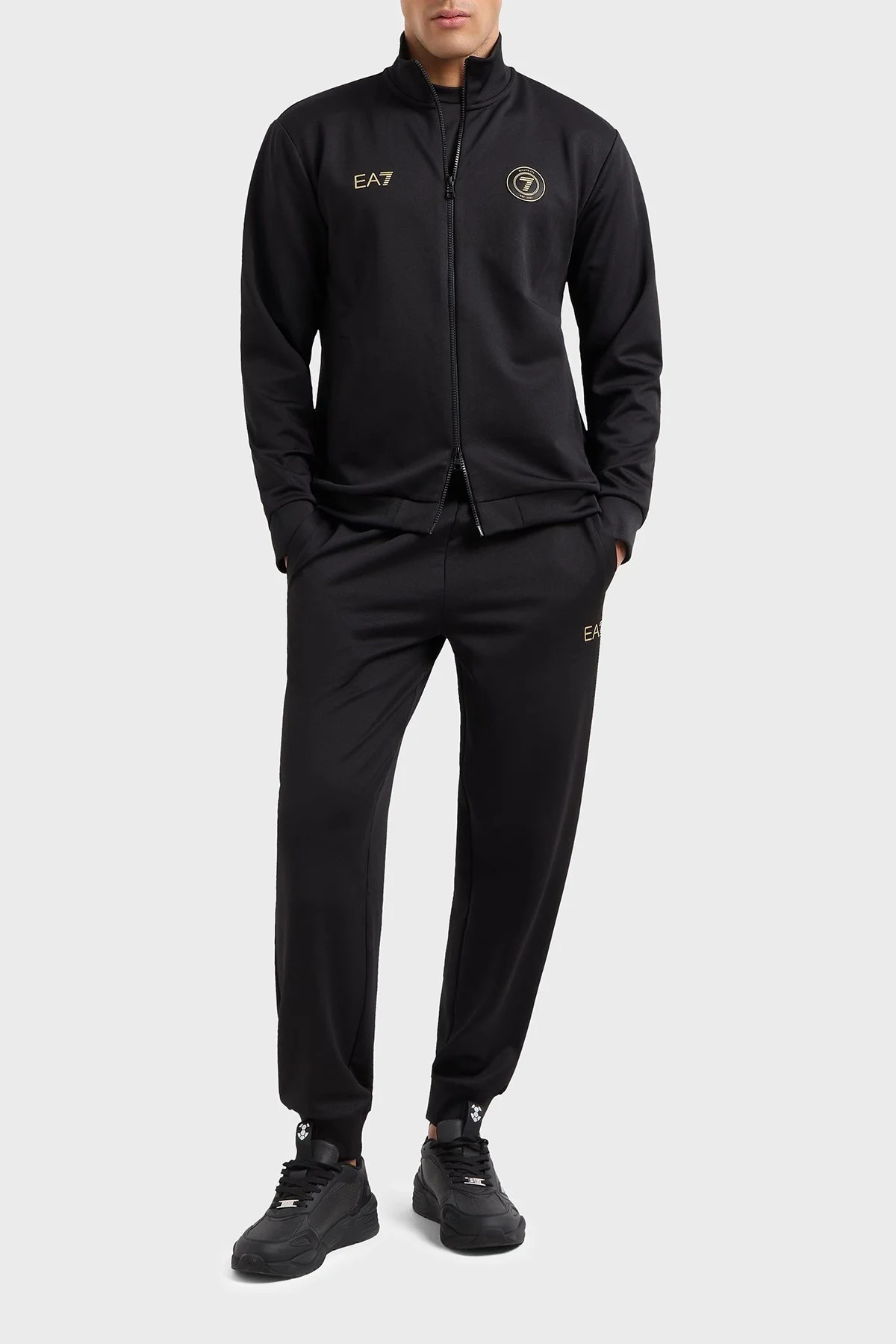 EA7 Logolu Regular Fit Dik Yaka Ribanalı Paça Erkek Eşofman Takımı 7M000554 AF13526 UC001 SİYAH - 1