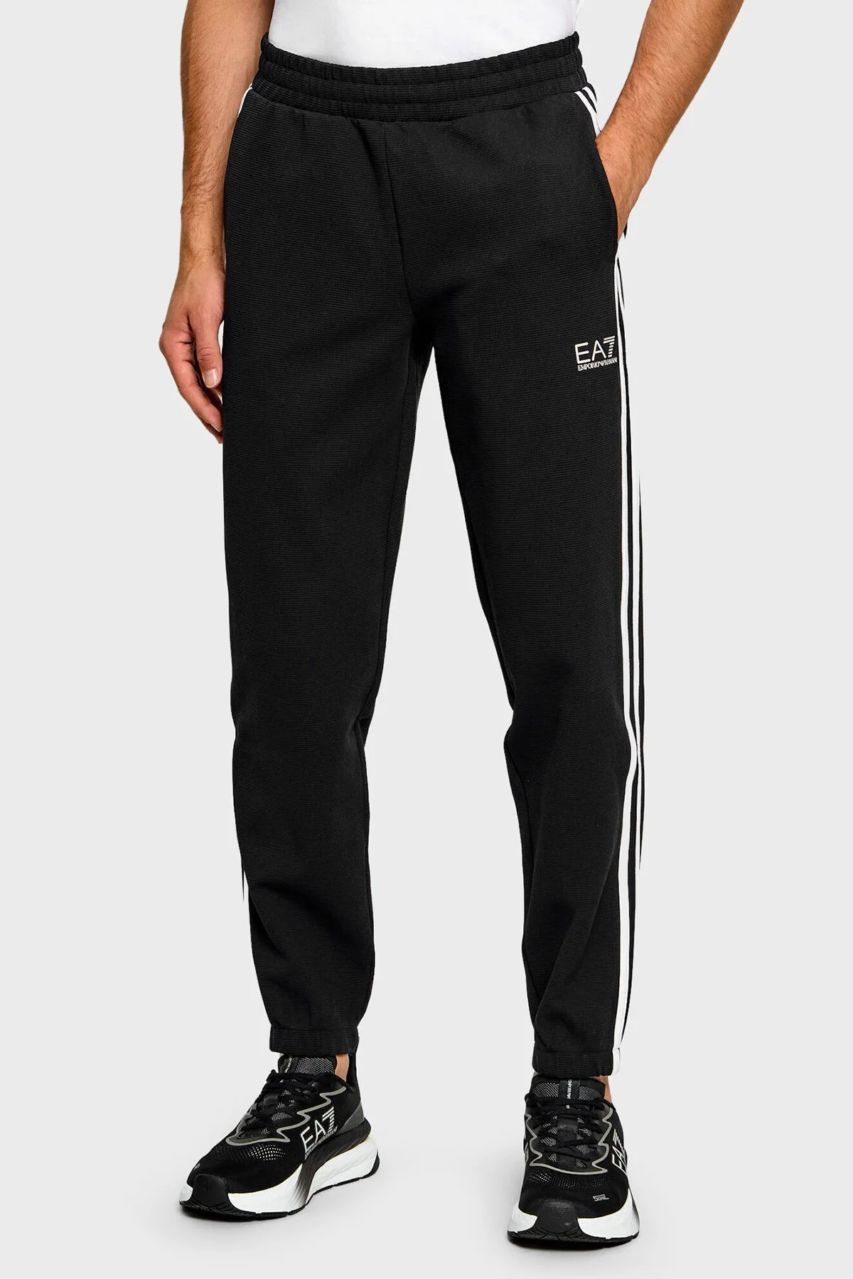 EA7 Logolu Regular Fit Erkek Eşofman Takımı 7M002490 AF26309 UC001 Siyah - 3