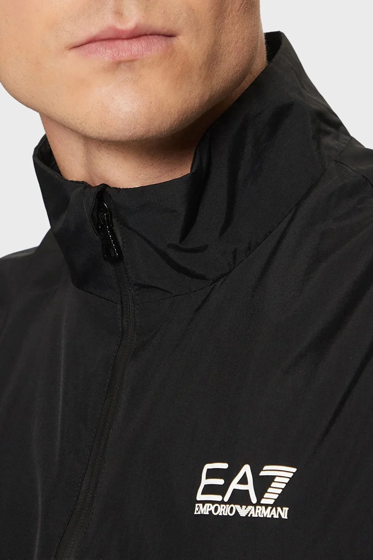EA7 Logolu Regular Fit Hafif Dolgulu Erkek Mont 8NPB20 PNFZZ 1200 SİYAH - 4
