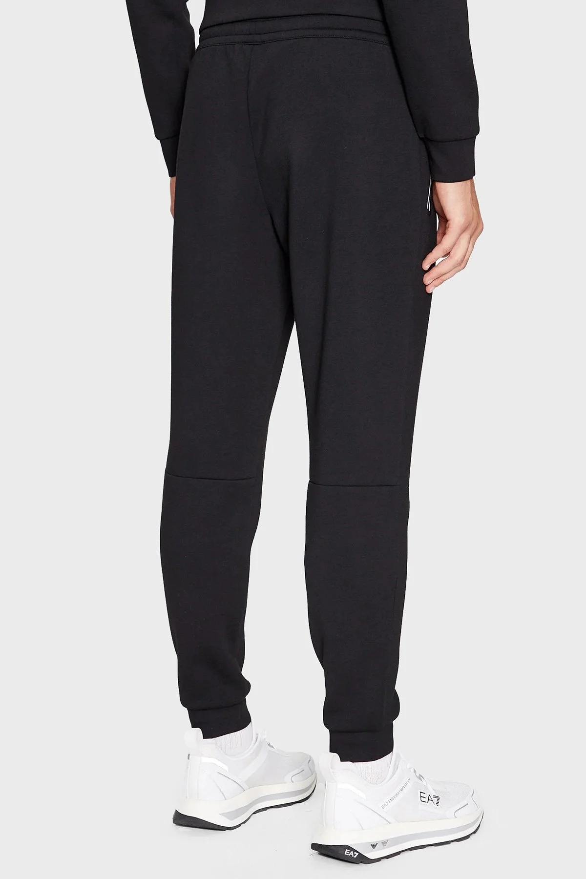 EA7 Logolu Regular Fit Jogger Erkek Pantolon 8NPP63 PJ4EZ 1200 SİYAH - 3