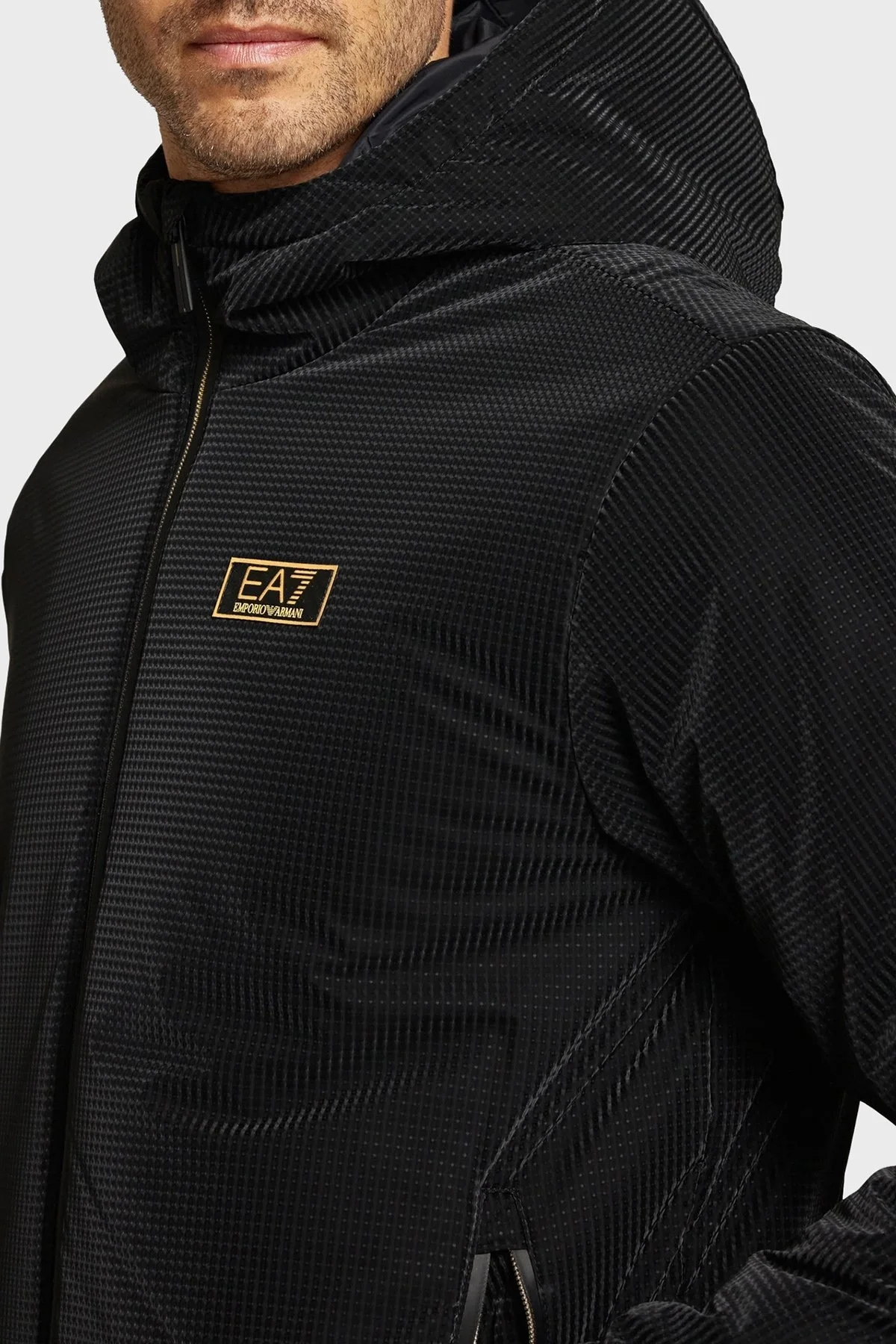 EA7 Logolu Regular Fit Kapüşonlu Erkek Mont 7M000038 AF10347 UC001 SİYAH - 4