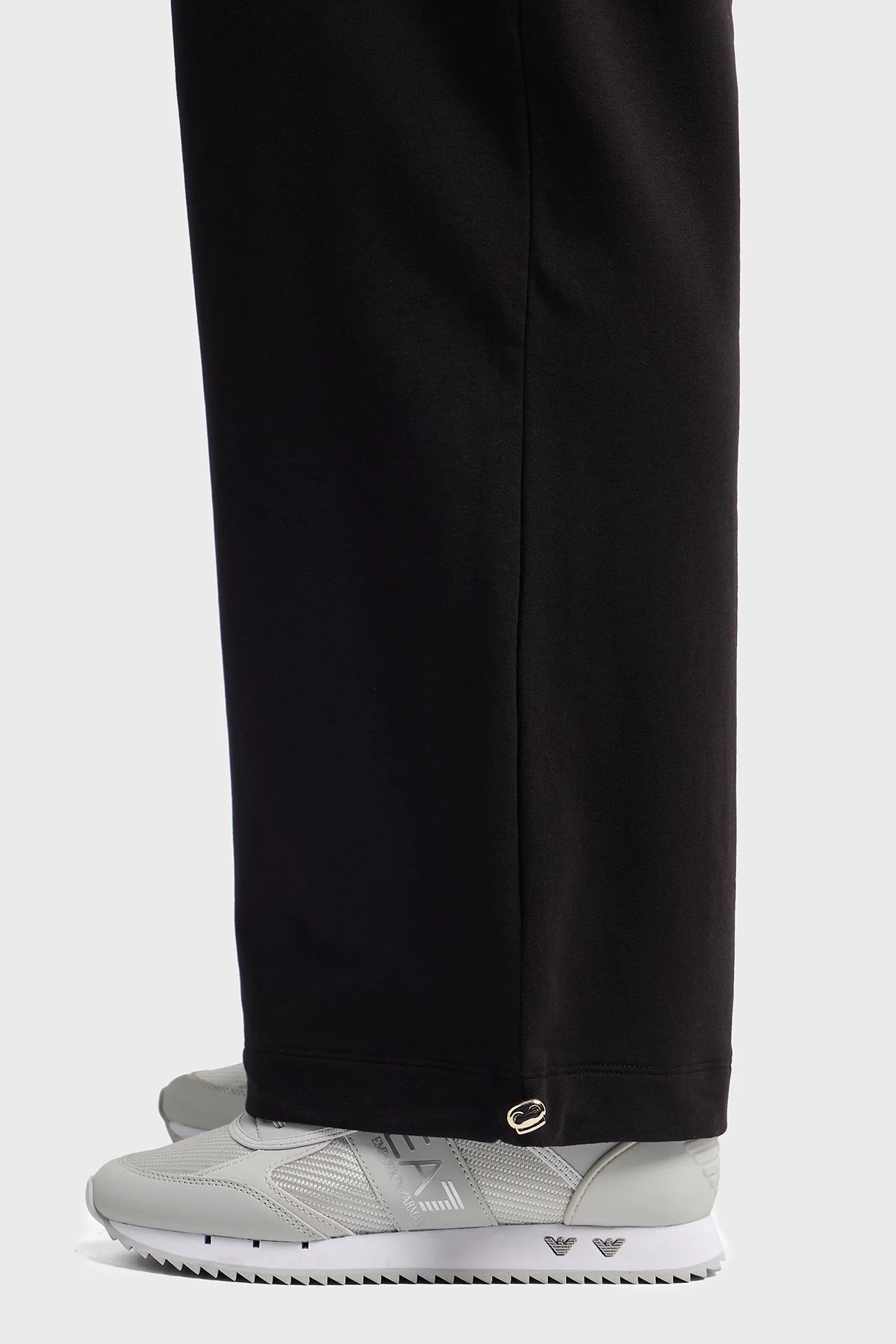 EA7 Logolu Relaxed Fit Kapüşonlu Bol Paça Bayan Eşofman Takımı 7W000086 AF13135 UC001 SİYAH - 2