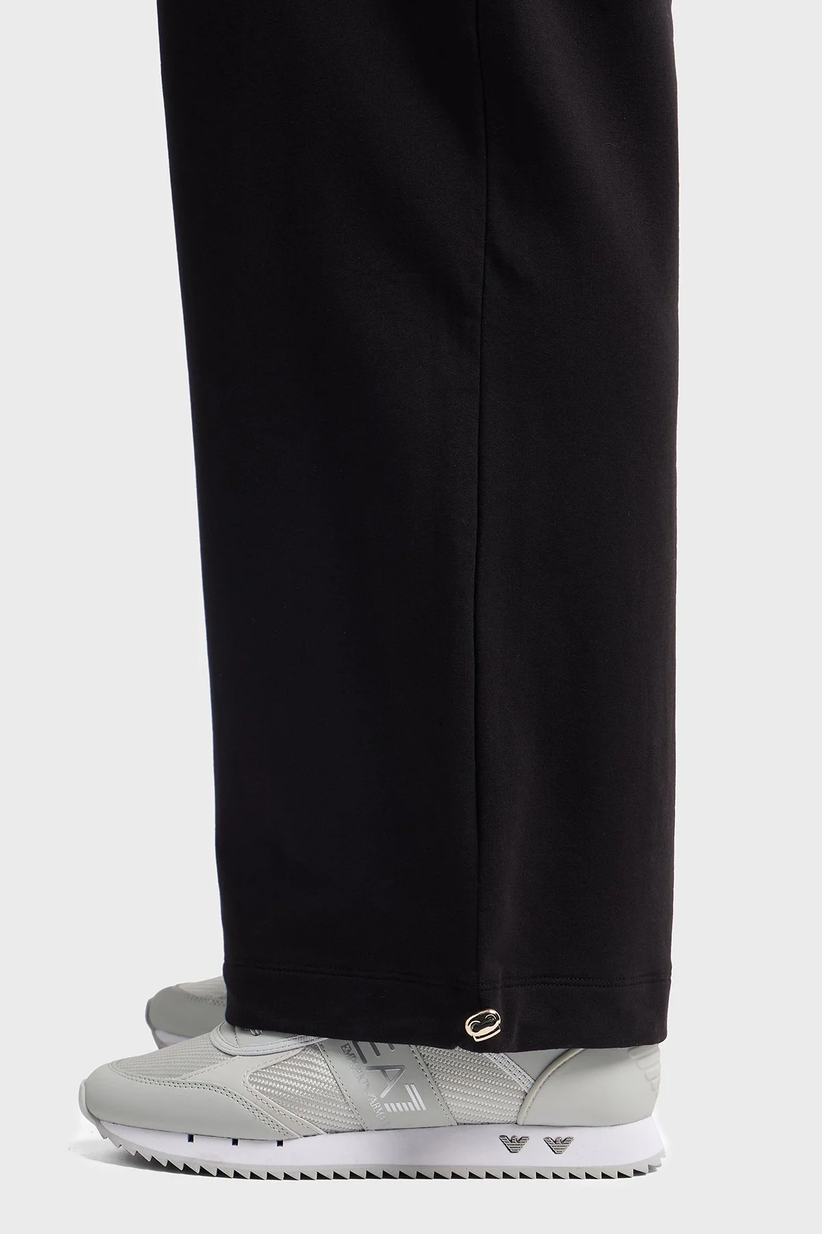 EA7 Logolu Relaxed Fit Kapüşonlu Bol Paça Kadın Eşofman Takımı 7W000086 AF13135 UC001 SİYAH - 2