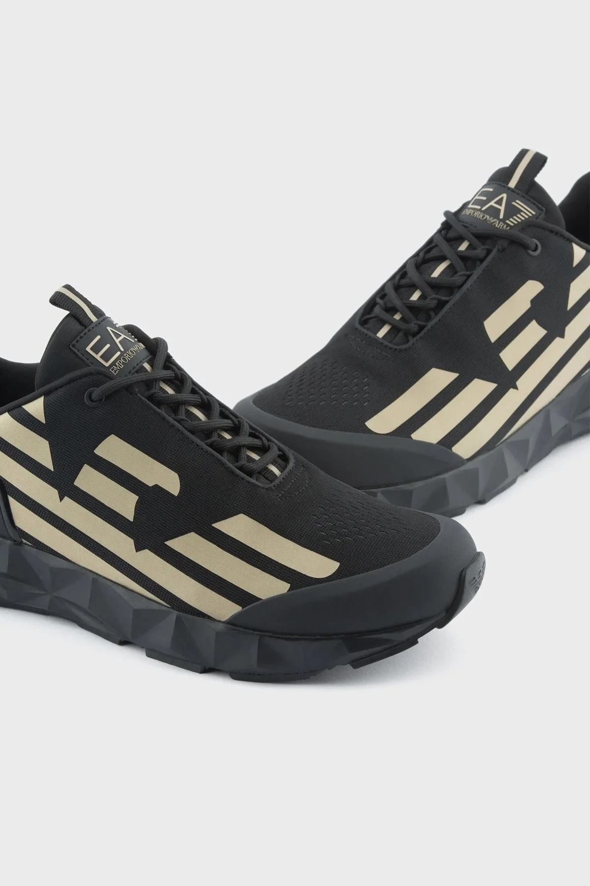EA7 Logolu Sneaker Unisex Ayakkabı X8X033 XCC52 R374 SİYAH-GOLD - 4