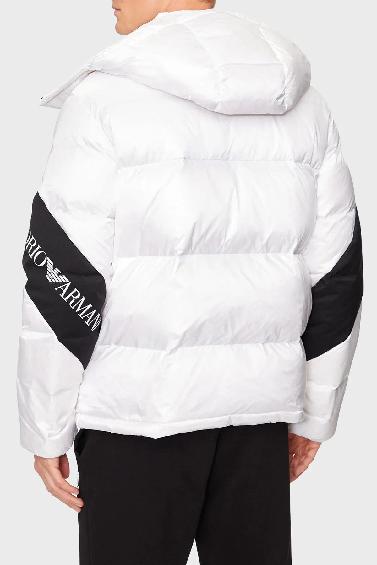 EA7 Logolu Su İtici Rüzgar Geçirmez Oversize Fit Çıkarılabilir Kapüşonlu Şişme Erkek Mont 6DPB33 PNEOZ 1100 BEYAZ - 3