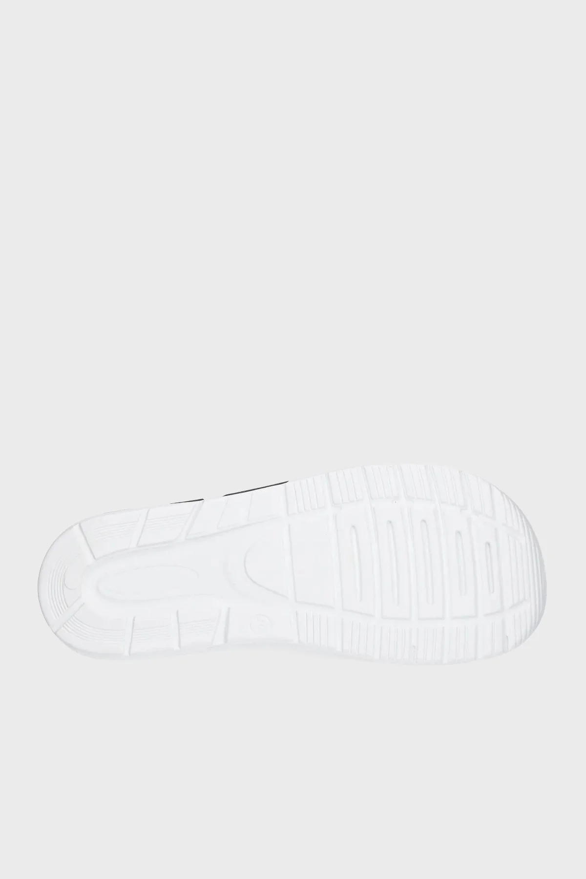 EA7 Logolu Unisex Terlik 7X000356 AF18618 MZ021 SİYAH-BEYAZ - 4