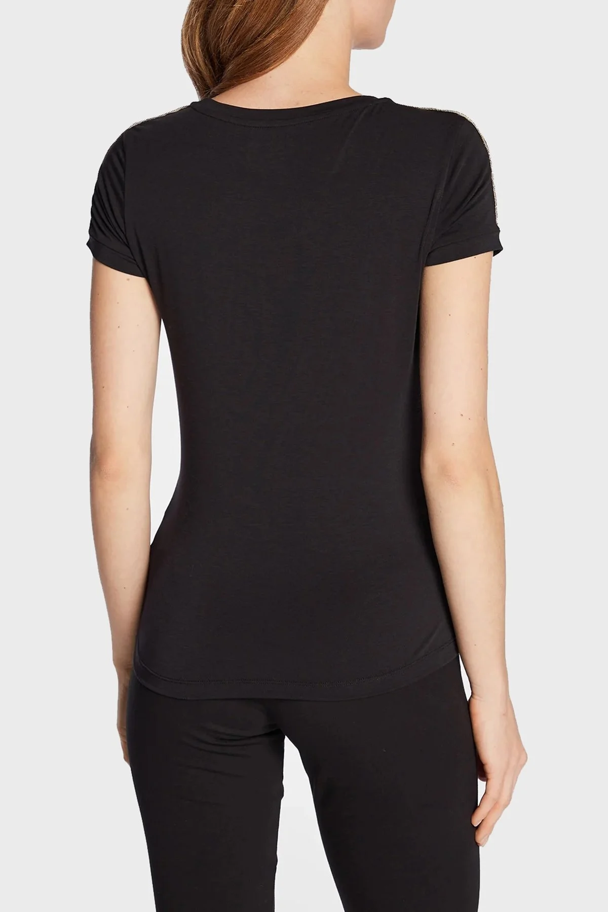 EA7 Logolu Yuvarlak Yaka Slim Fit Bayan T Shirt 6LTT17 TJCYZ 1200 SİYAH - 3