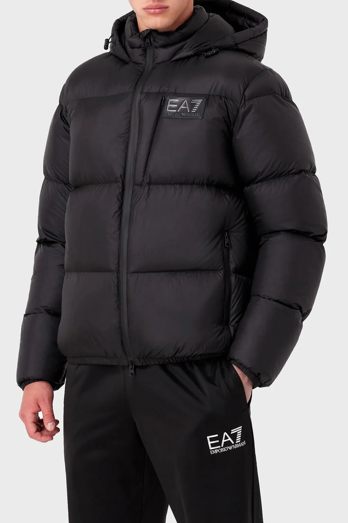 EA7 Oversize Su Geçirmez Kuş Tüyü Dolgulu Kapüşonlu Erkek Mont 6RPB31 PN2MZ 1200 SİYAH - 1