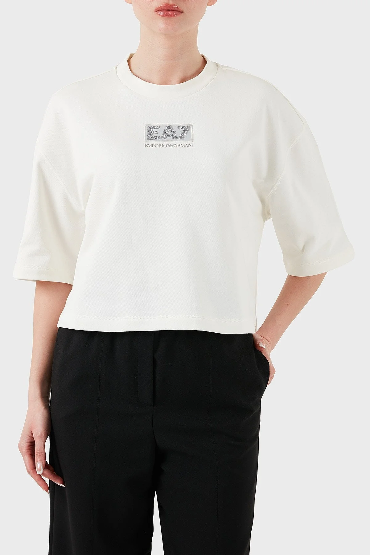 EA7 Pamuk Karışımlı Regular Fit Bisiklet Yaka Logolu Bayan T Shirt 7W000177 AF12473 U0005 EKRU - 1