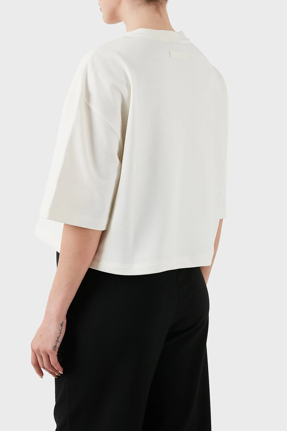 EA7 Pamuk Karışımlı Regular Fit Bisiklet Yaka Logolu Bayan T Shirt 7W000177 AF12473 U0005 EKRU - 3