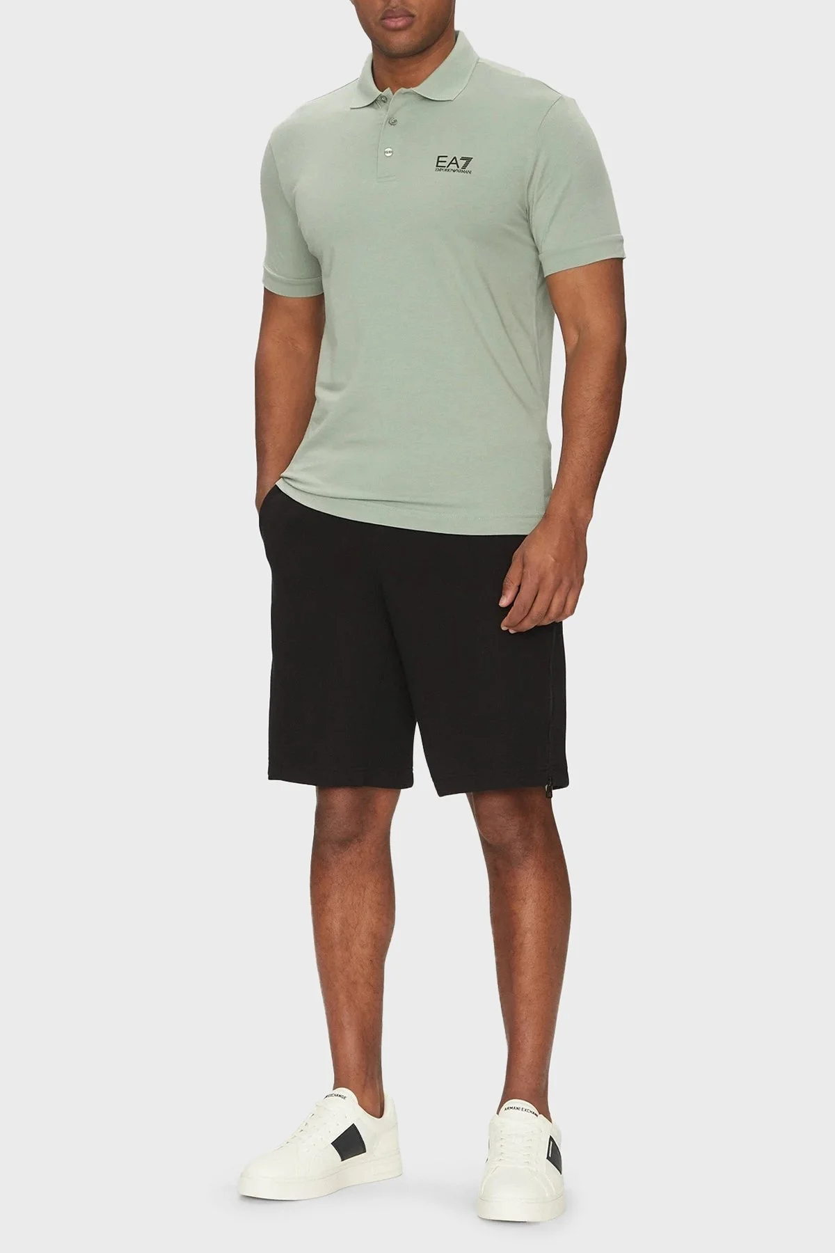 EA7 Pamuk Karışımlı Regular Fit Logolu Fermuar Detaylı Erkek Short 7M000143 AF13538 UC001 SİYAH - 2