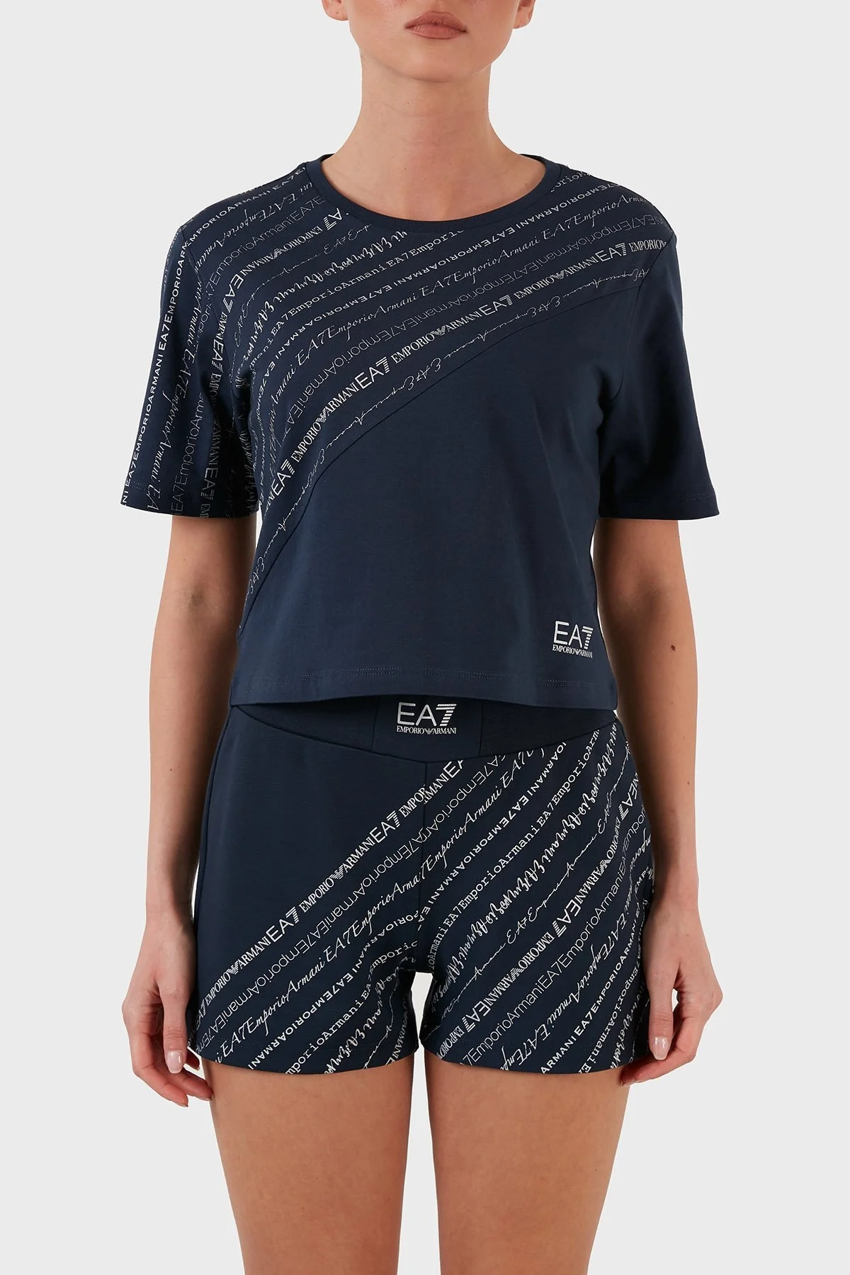 EA7 Pamuklu Baskılı Regular Fit Crop Bayan T Shirt 3LTT11 TJAQZ 1554 LACİVERT - 1