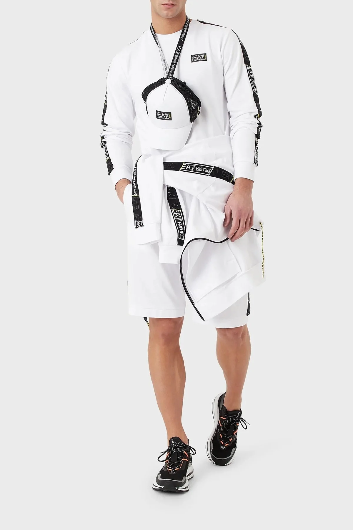 EA7 Pamuklu Regular Fit Cepli Erkek Bermuda 3RPS56 PJ05Z 1100 BEYAZ - 2
