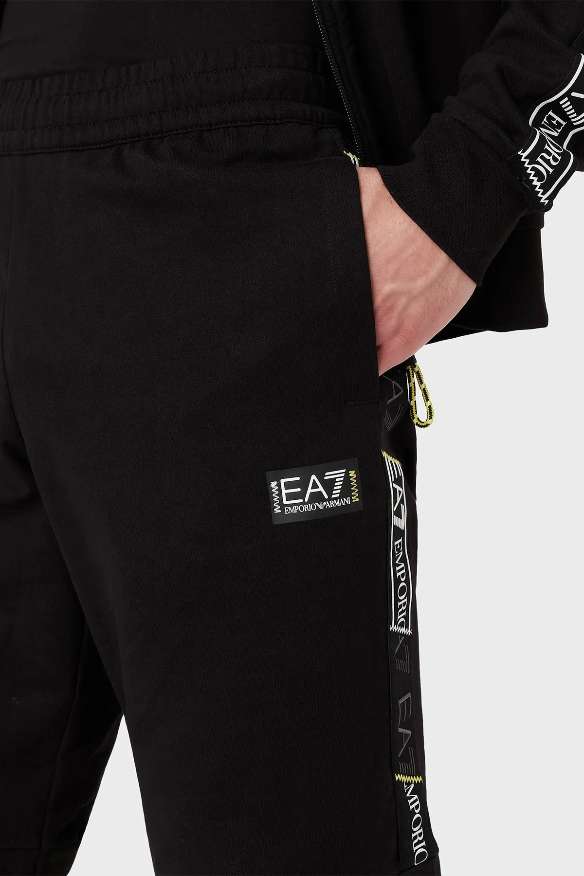 EA7 Pamuklu Regular Fit Cepli Erkek Bermuda 3RPS56 PJ05Z 1200 SİYAH - 3