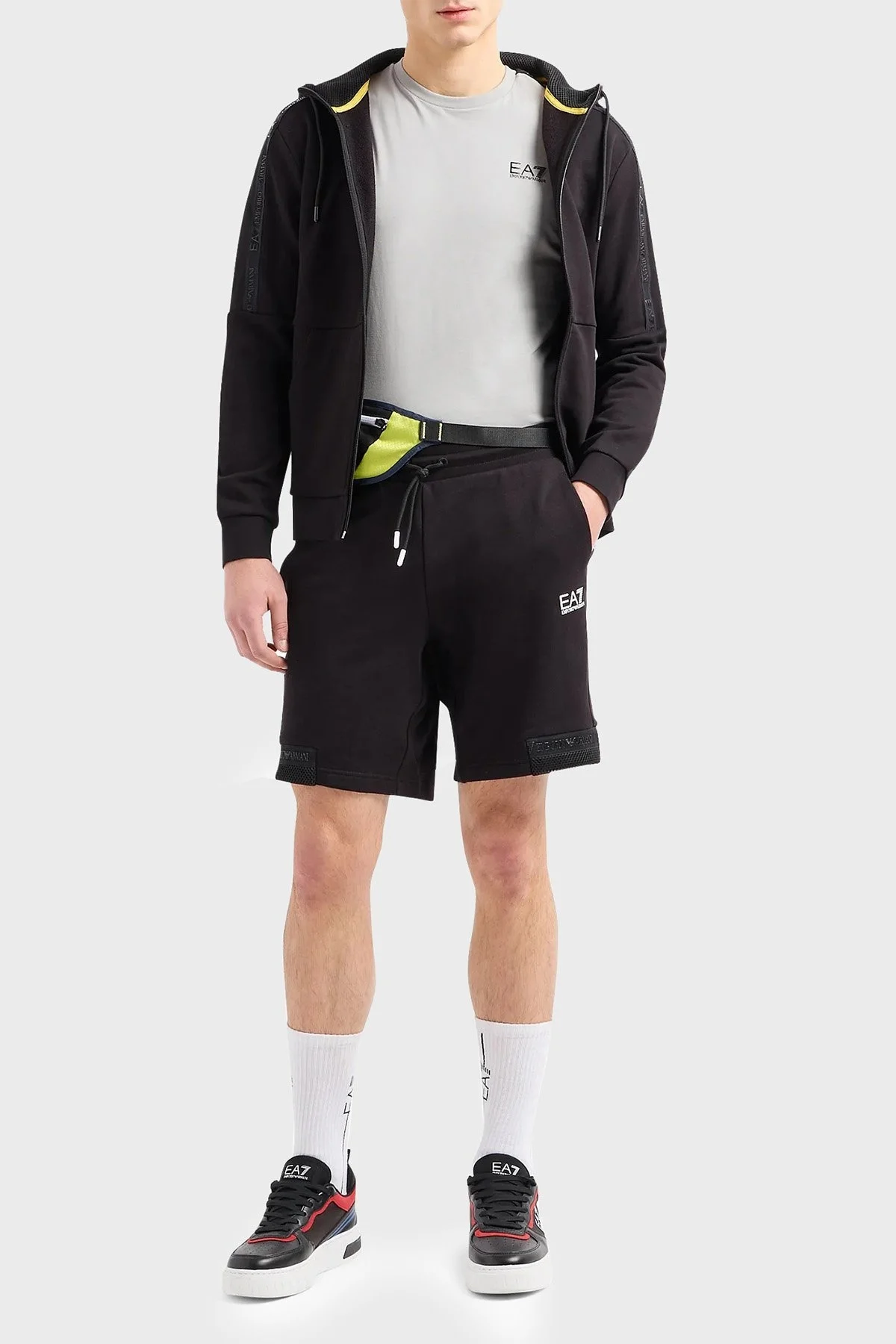 EA7 Pamuklu Regular Fit Cepli Erkek Short 3DPS73 PJEQZ 0200 SİYAH - 3