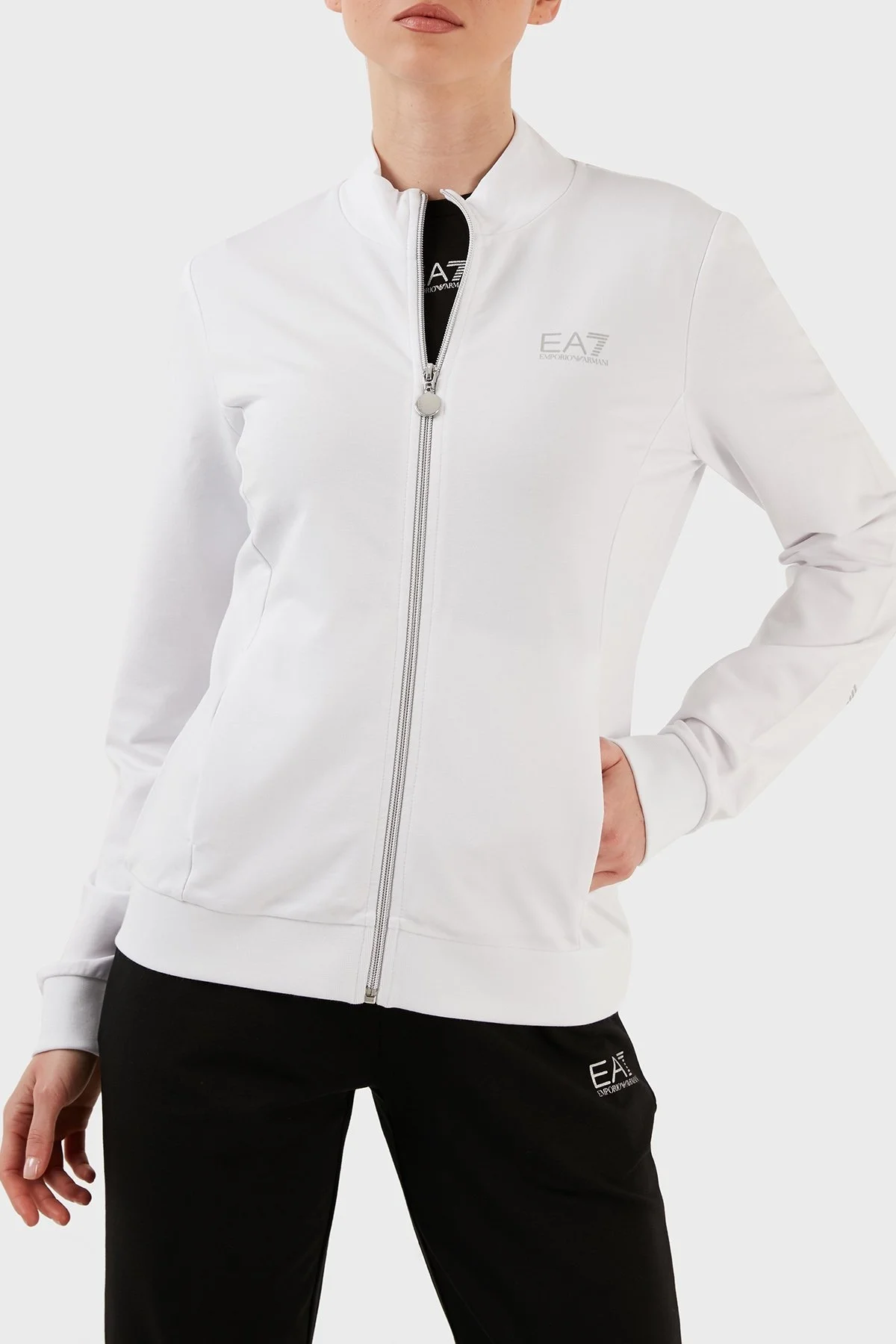 EA7 Pamuklu Regular Fit Fermuarlı Dik Yaka Bayan Eşofman Takımı 3RTV56 TJEAZ 22BA SİYAH-BEYAZ - 3