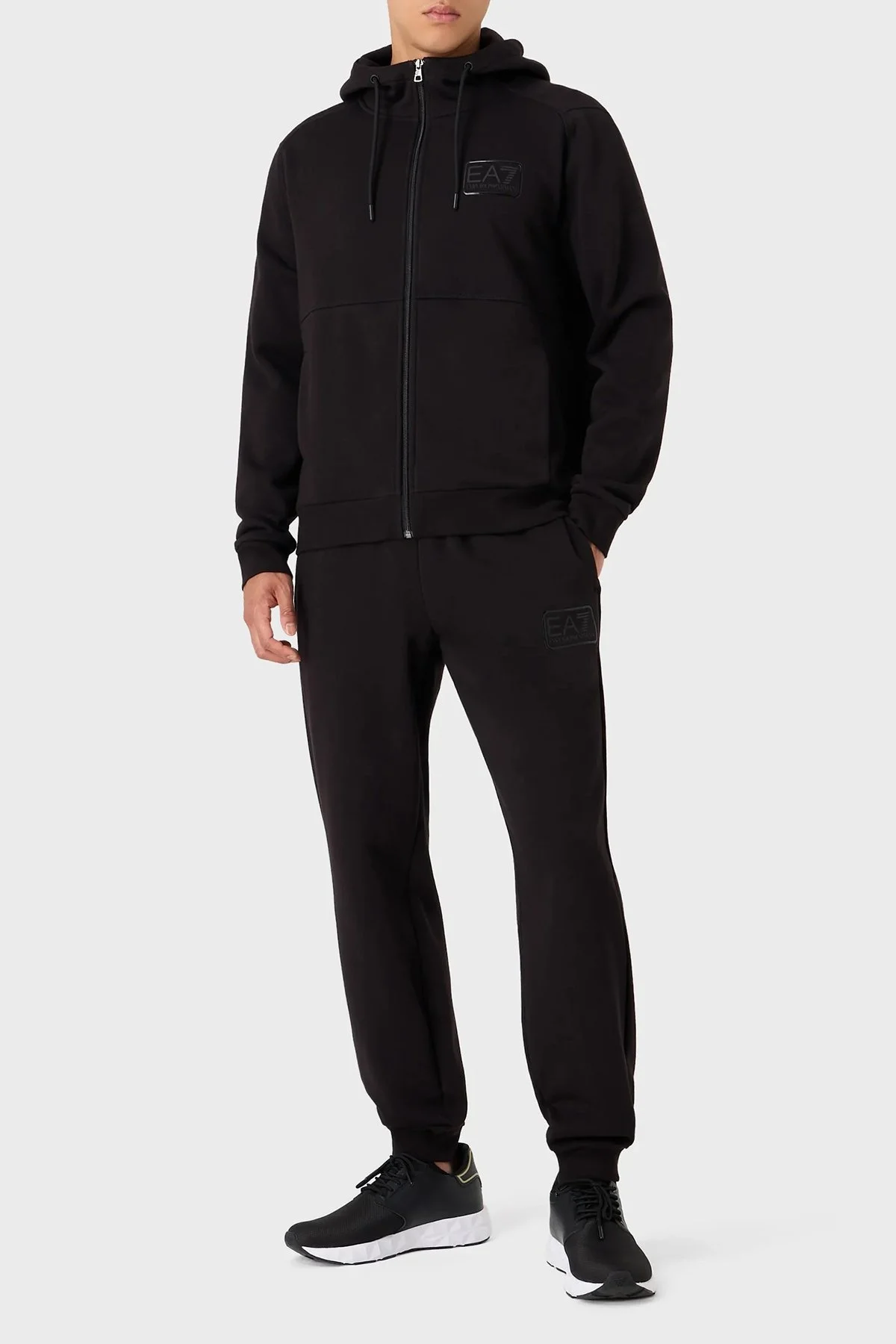 EA7 Pamuklu Regular Fit Kapüşonlu Erkek Eşofman Takımı 6RPV68 PJ07Z 1200 SİYAH - 1