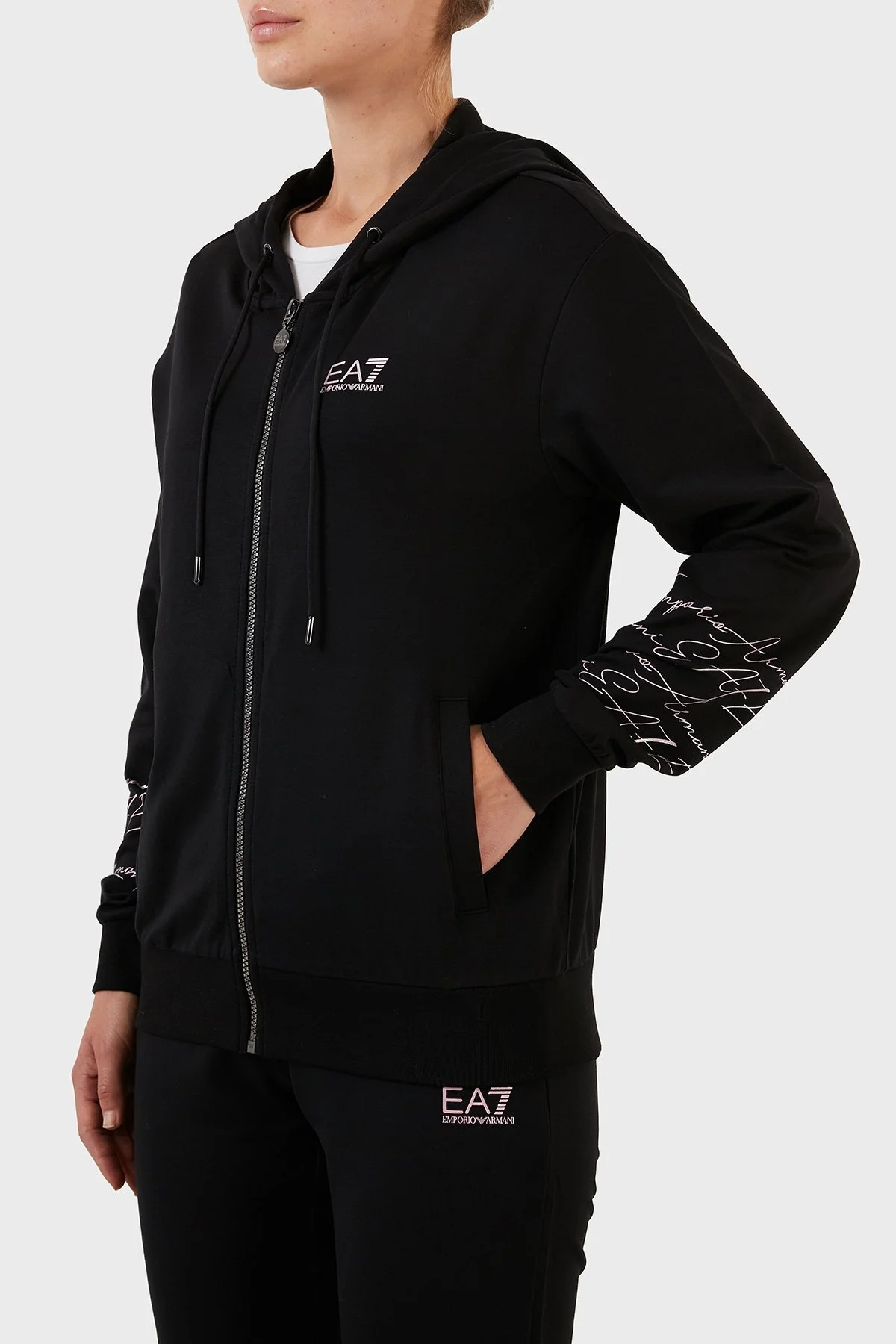 EA7 Pamuklu Slim Fit Fermuarlı Kapüşonlu Eşofman Takım Bayan Eşofman Takımı 6LTV67 TJEAZ 1200 SİYAH - 3