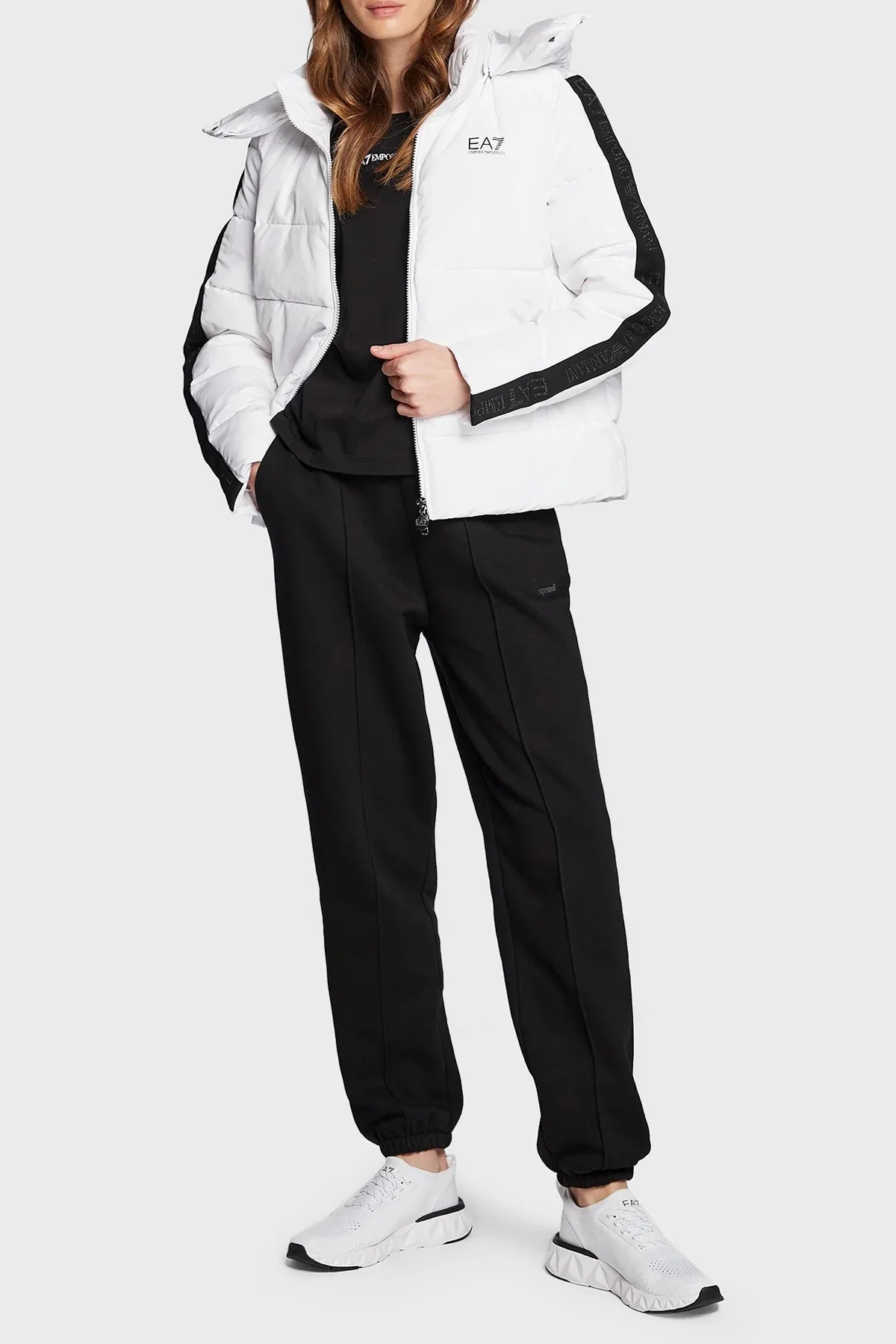EA7 Regular Fit Çıkarılabilir Kapüşonlu Şişme Kadın Mont 6LTB18 TN8AZ 1100 BEYAZ - 2
