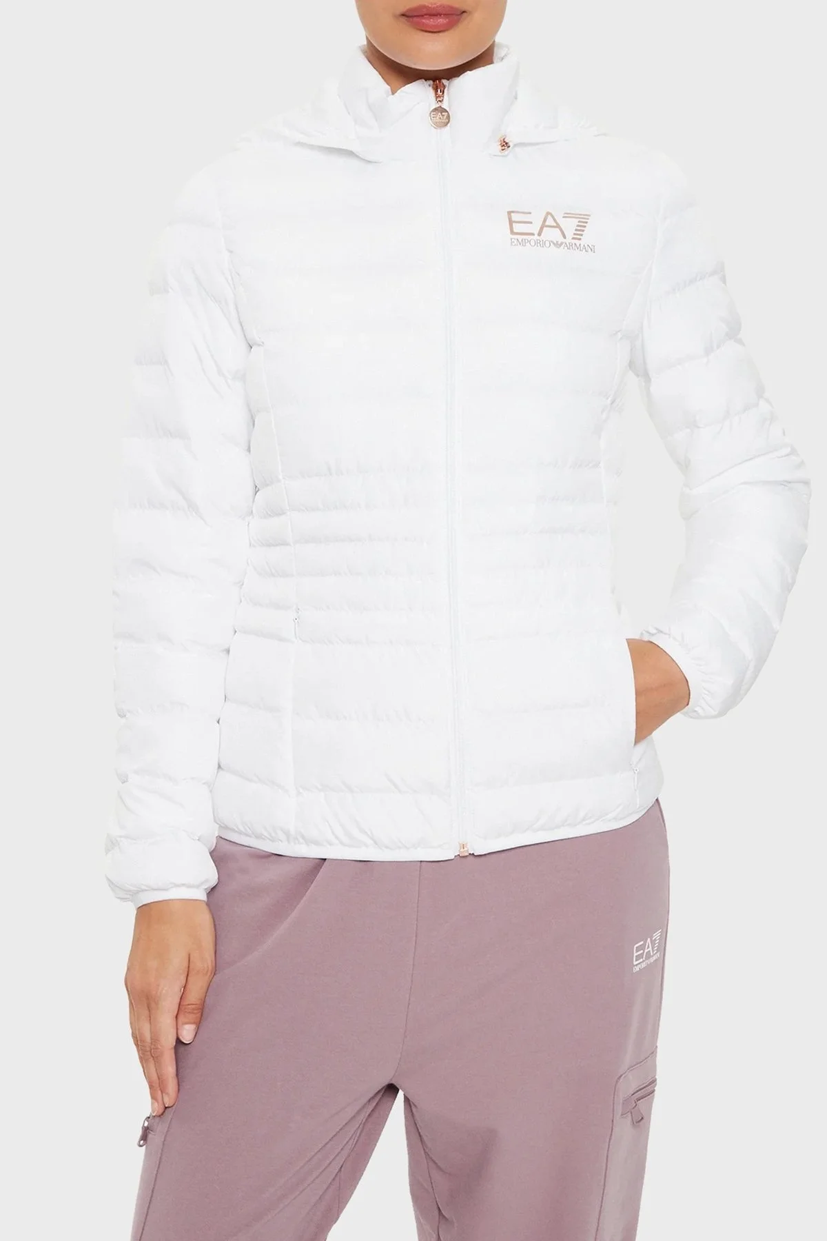 EA7 Regular Fit Çıkarılabilir Kapüşonlu Şişme Bayan Mont 8NTB23 TNF8Z 0104 BEYAZ - 1