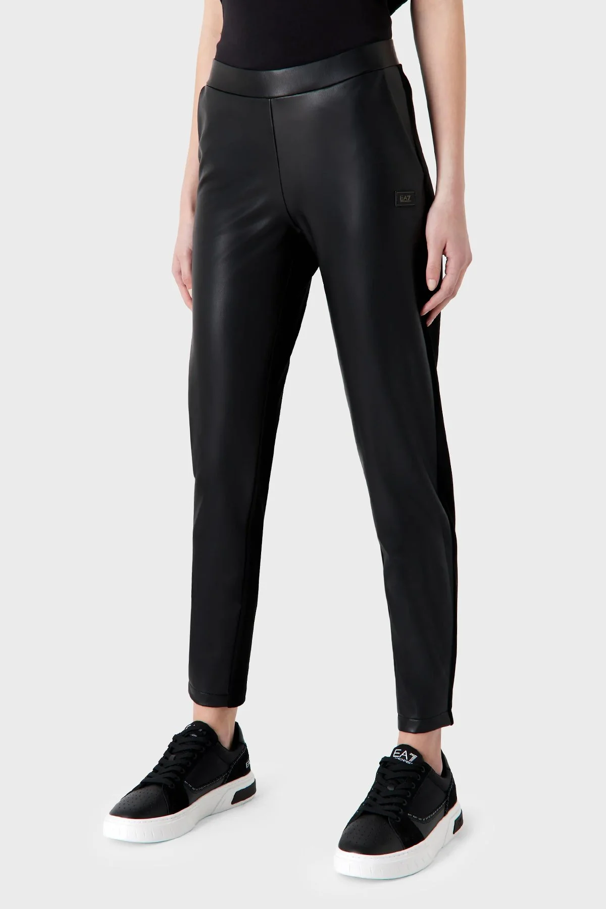 EA7 Regular Fit Deri Görünümlü Tayt Bayan Pantolon 6RTP72 TJRLZ 1200 SİYAH - 1