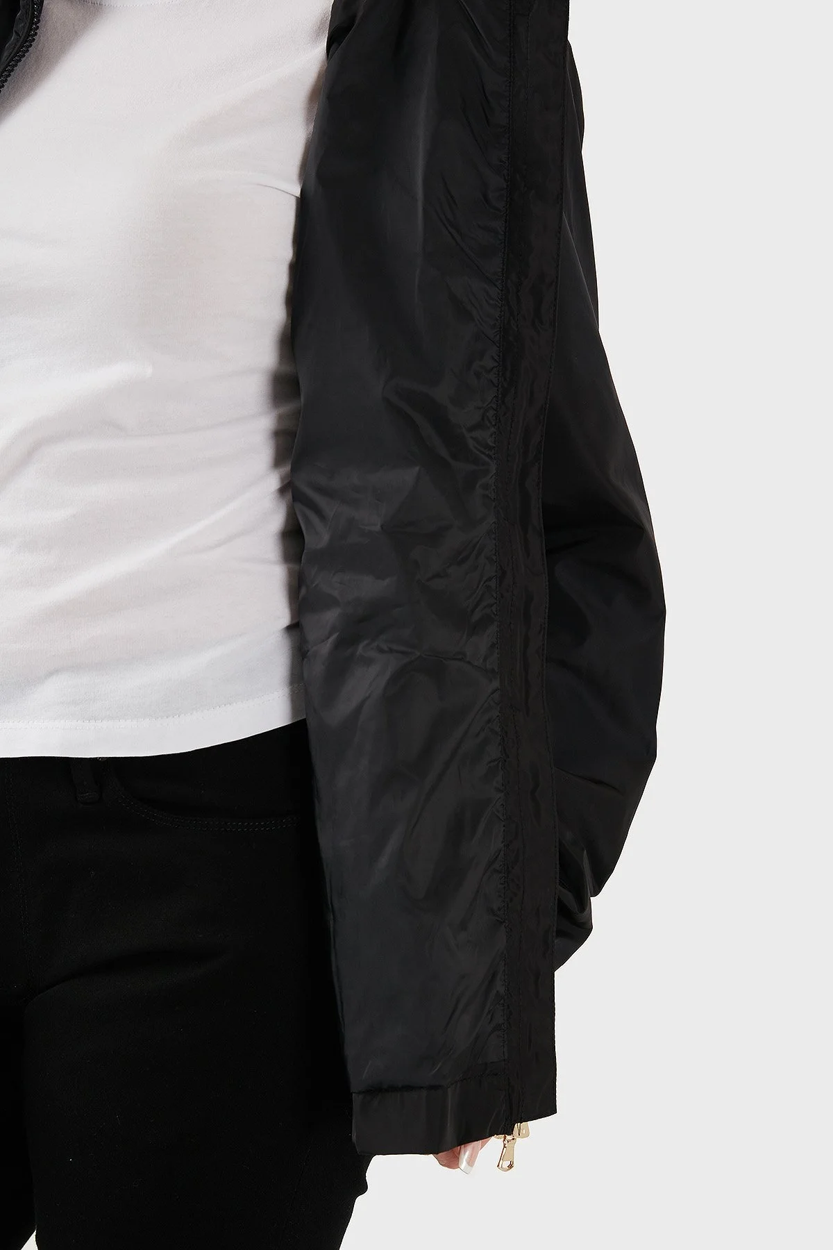 EA7 Regular Fit Dik Yaka Rüzgar Geçirmez Logolu Bayan Ceket 7W000093 AF12454 UC001 SİYAH - 7