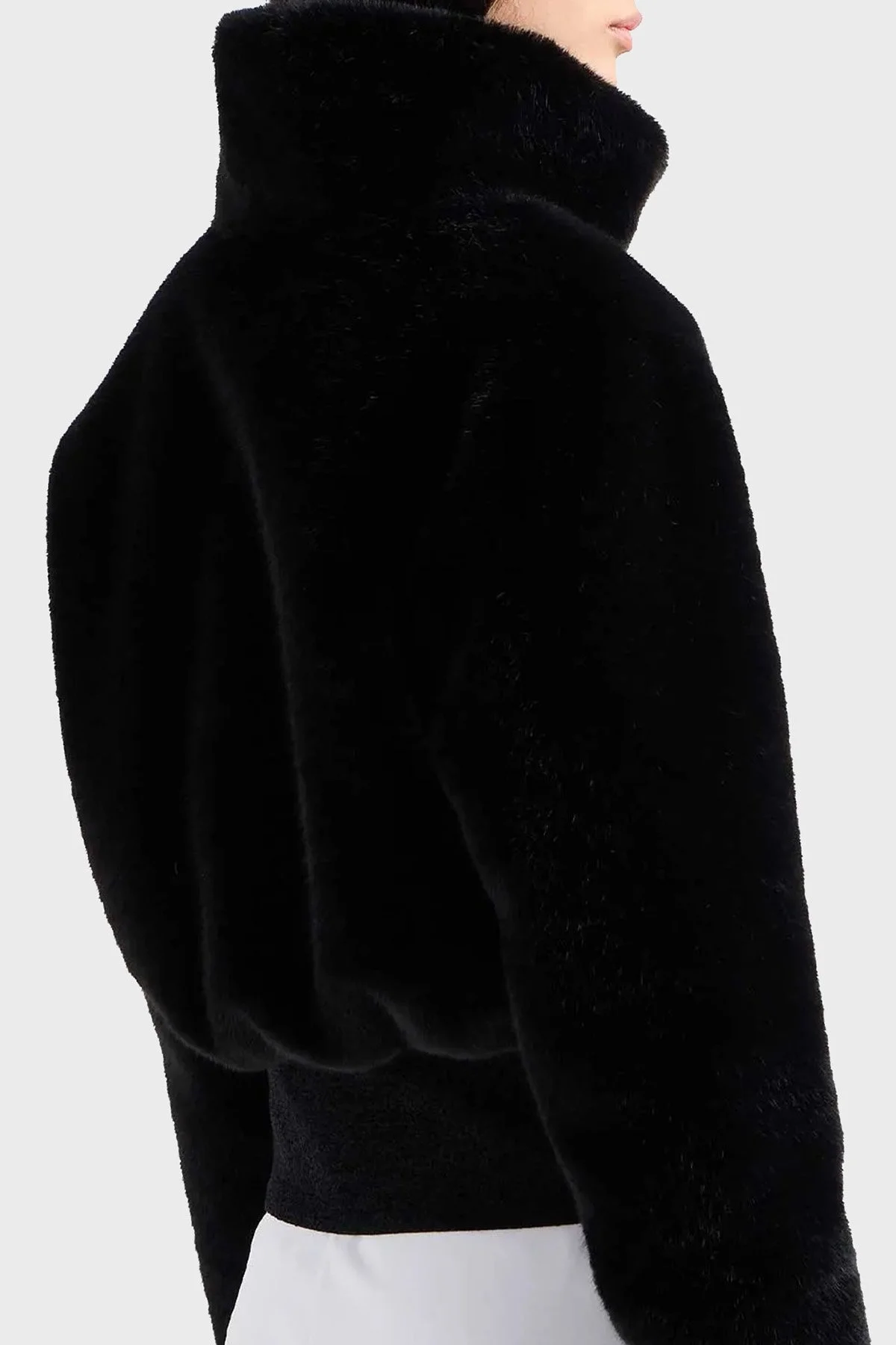 EA7 Regular Fit Dik Yaka Yumuşak Tüylü Bayan Mont 6DTB01 TN2ZZ 1200 SİYAH - 3