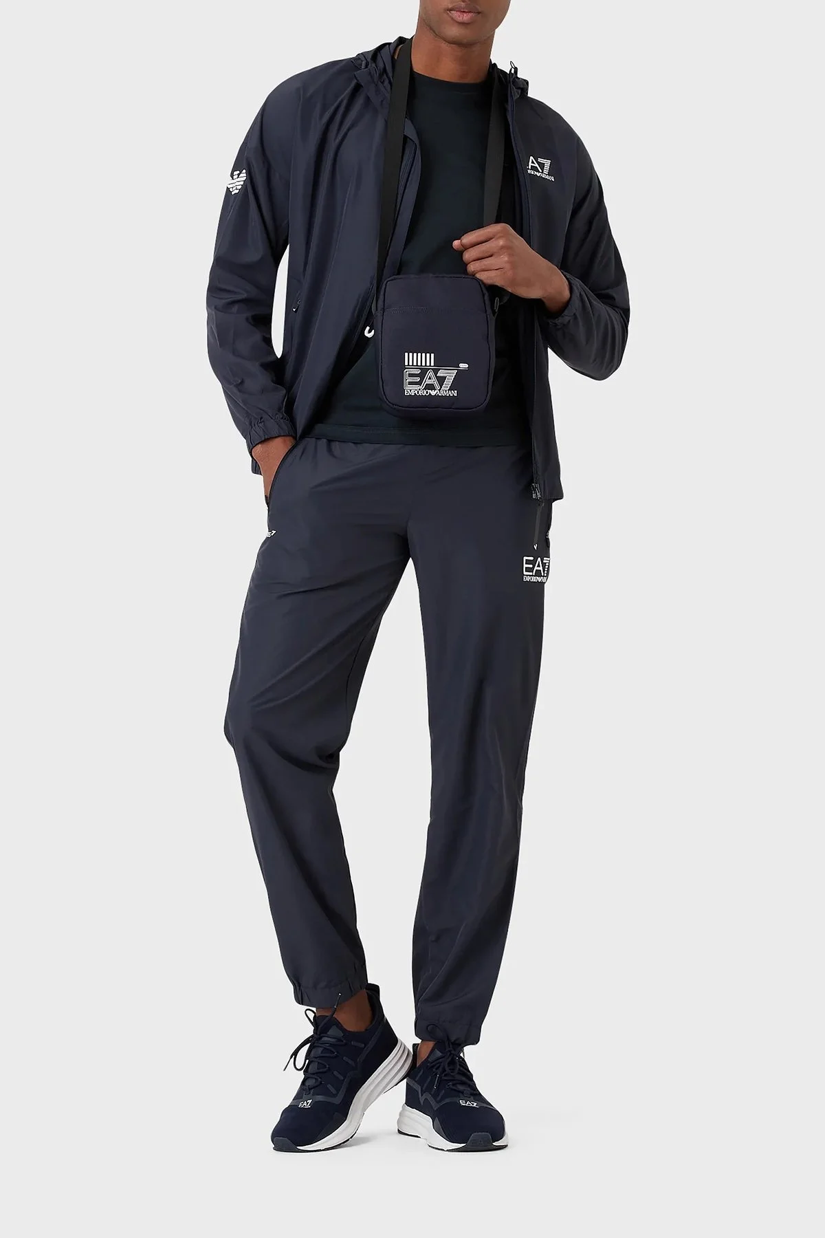 EA7 Regular Fit Fermuarlı Cepli Kapüşonlu Erkek Eşofman Takımı 8NPV08 PN4HZ 1554 LACİVERT - 2