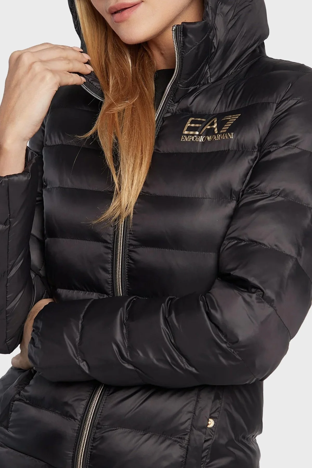 EA7 Regular Fit Fermuarlı Kapüşonlu Şişme Bayan Mont 6LTB03 TN88Z 1200 SİYAH - 4