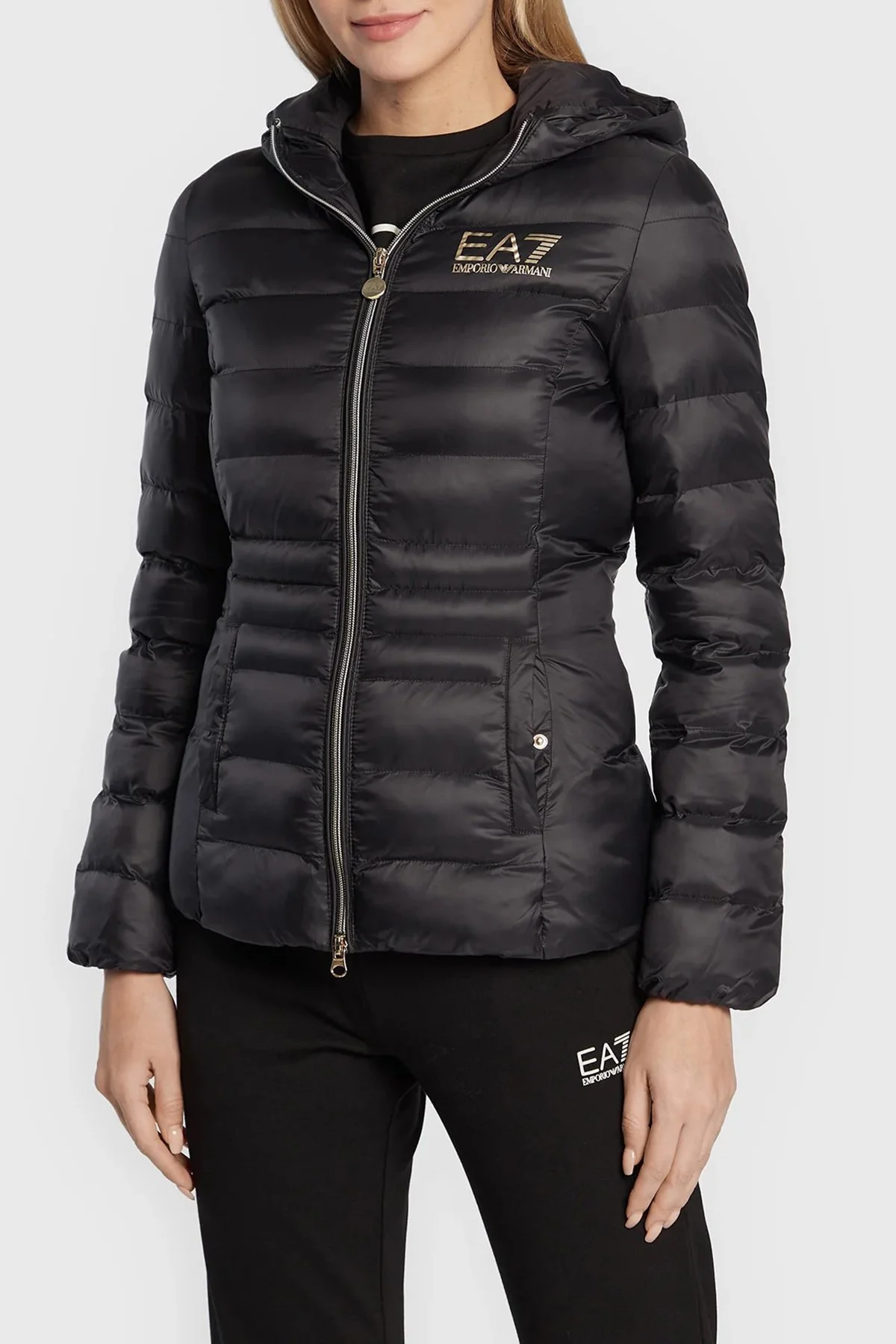 EA7 Regular Fit Fermuarlı Kapüşonlu Şişme Kadın Mont 6LTB03 TN88Z 1200 SİYAH - 1