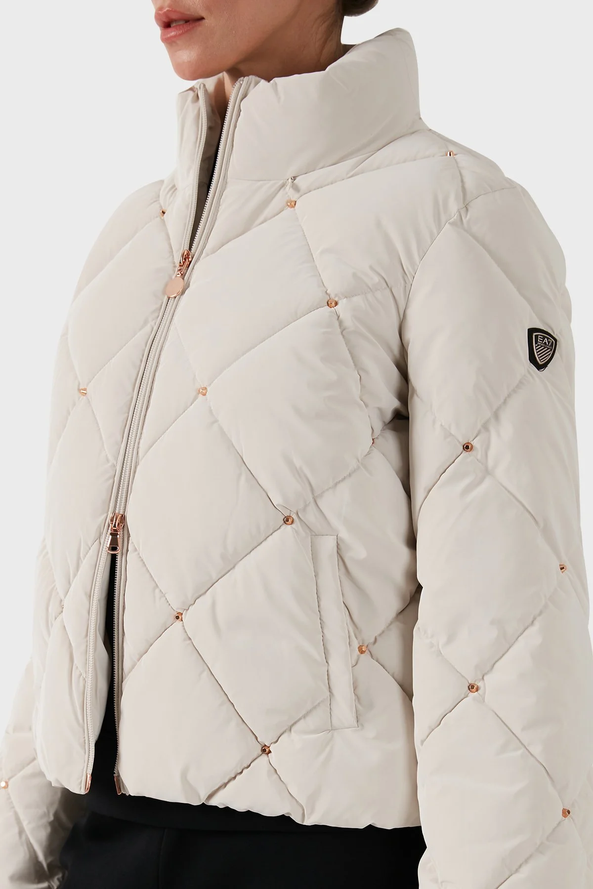 EA7 Regular Fit Gizli Kapüşonlu Dik Yaka Crop Şişme Kadın Mont 6DTB14 TNDMZ 1120 BEYAZ - 6