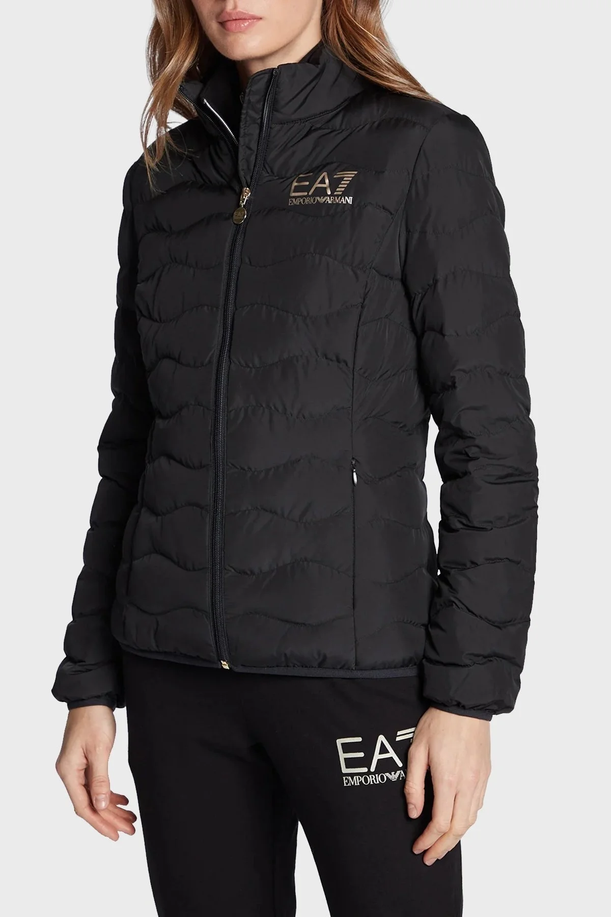 EA7 Regular Fit Hafif Dolgulu Bayan Mont 8NTB21 TNF8Z 0210 SİYAH - 1
