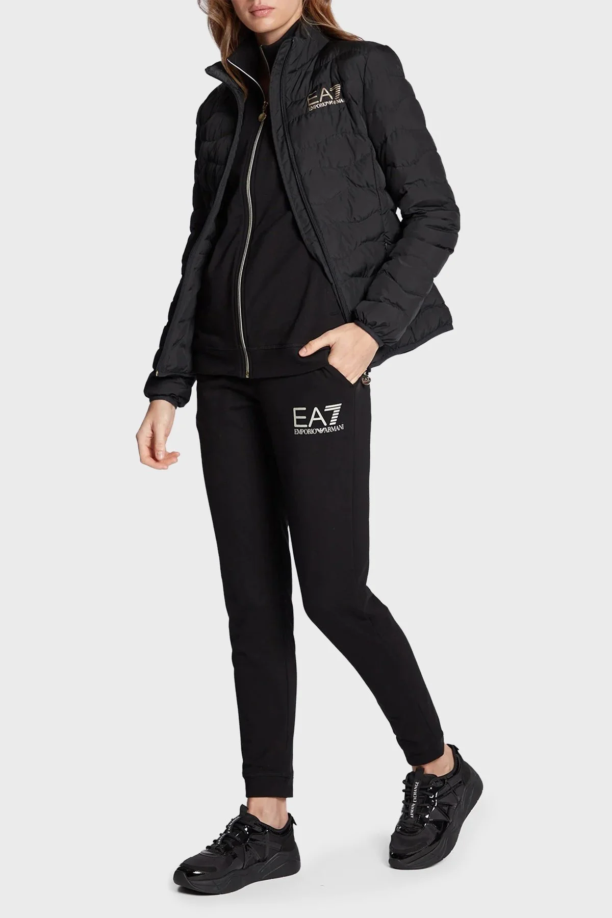 EA7 Regular Fit Hafif Dolgulu Kadın Mont 8NTB21 TNF8Z 0210 SİYAH - 3
