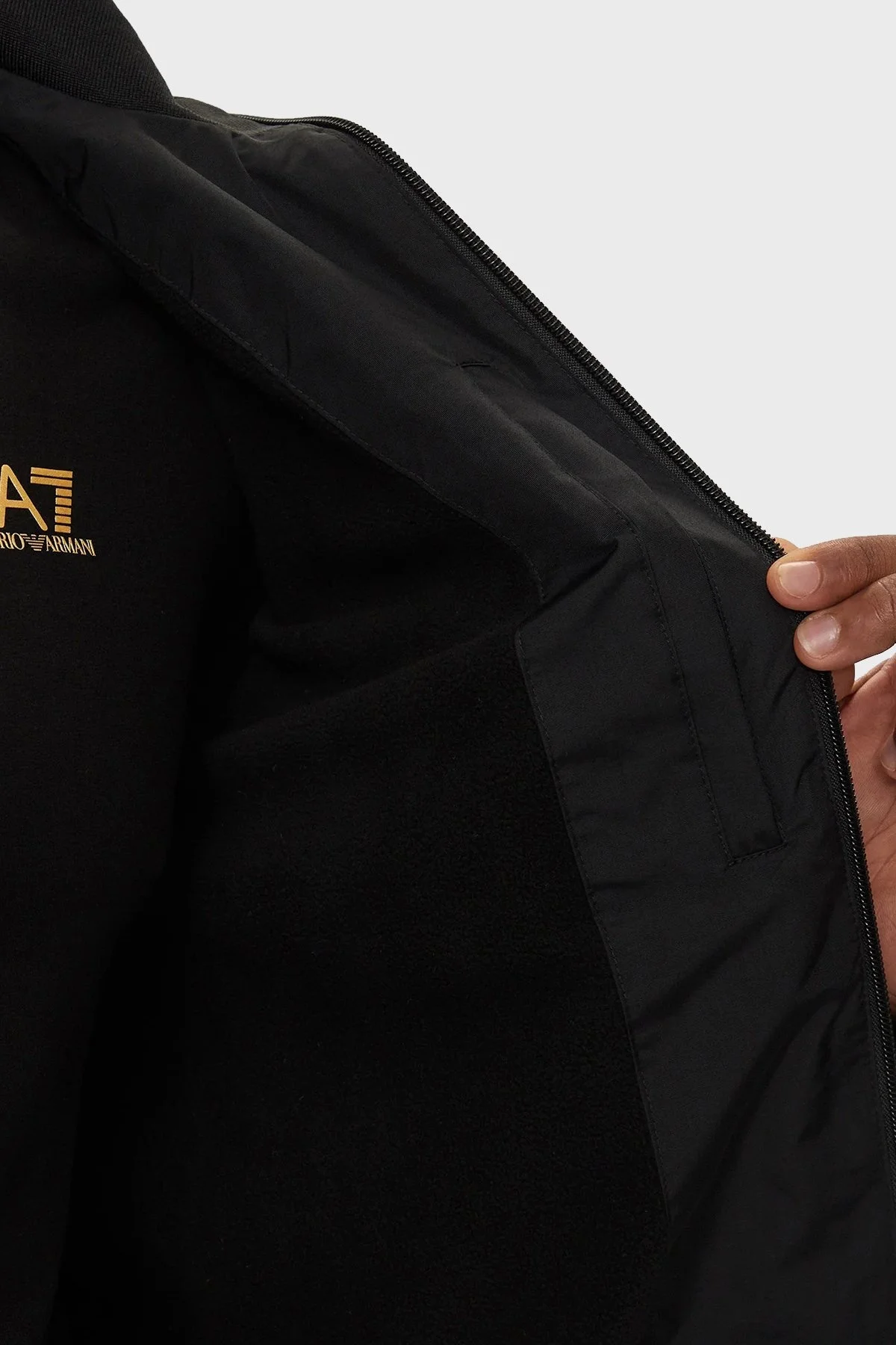 EA7 Regular Fit Hafif Dolgulu Erkek Mont 8NPB20 PNFZZ 0208 SİYAH - 4