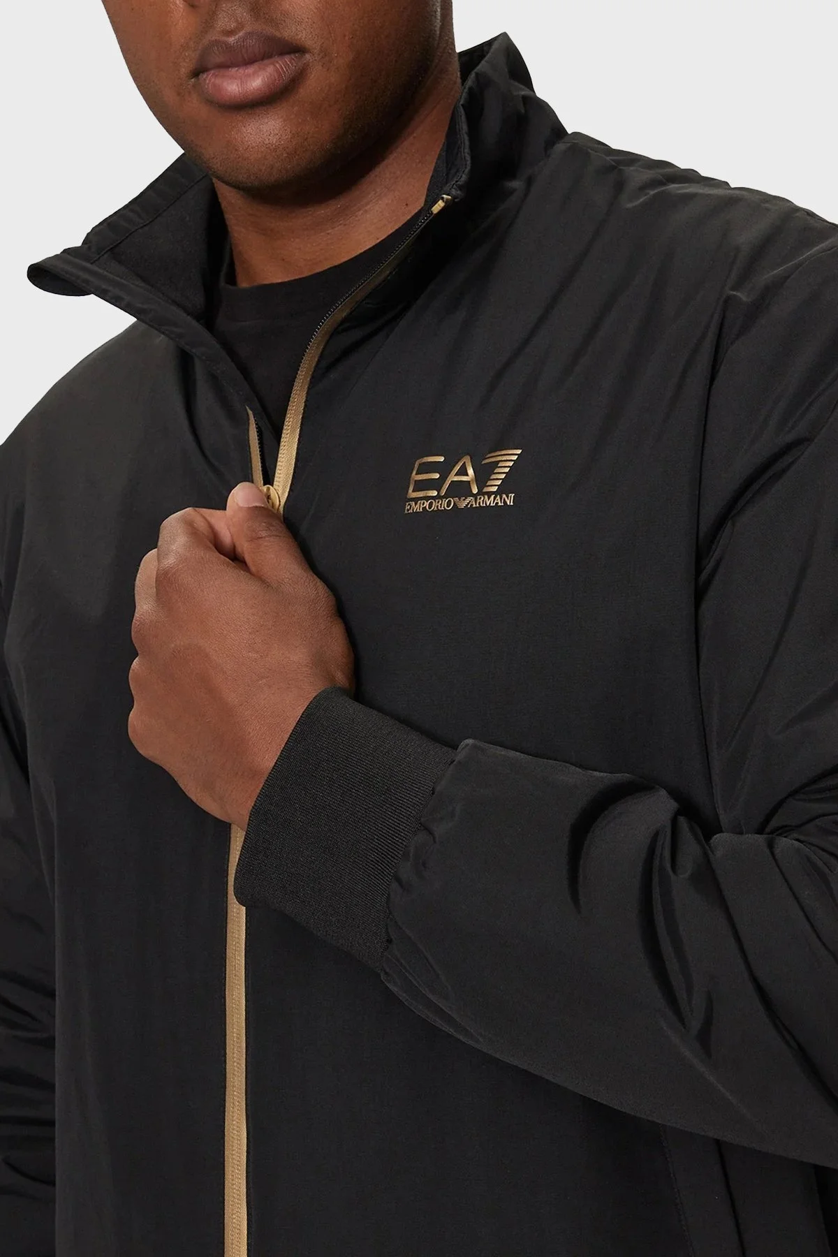 EA7 Regular Fit Hafif Dolgulu Erkek Mont 8NPB20 PNFZZ 0208 SİYAH - 5