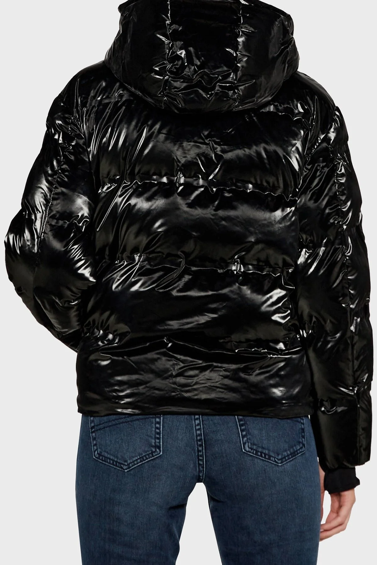 EA7 Regular Fit Kapüşonlu Parlak Şişme Bayan Mont 6DTG14 TNICZ 1200 SİYAH - 3