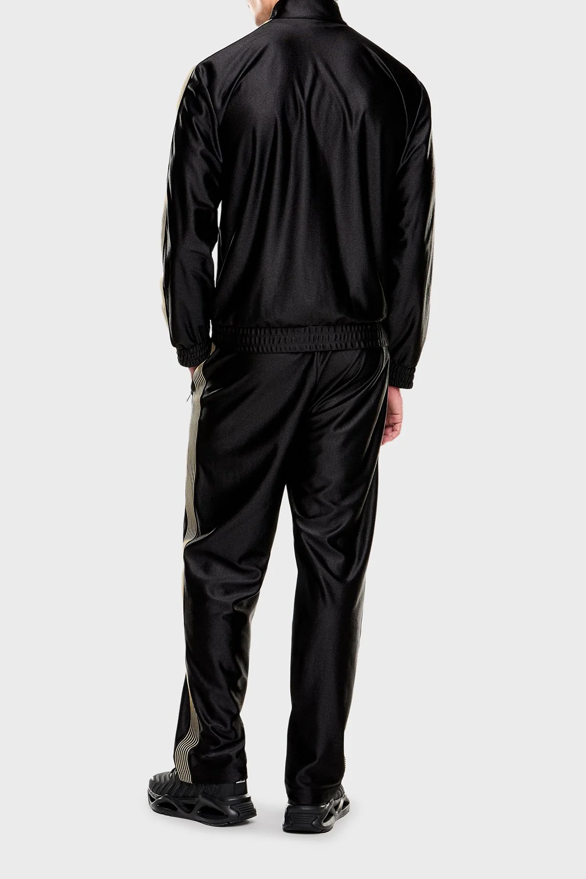 EA7 Regular Fit Logolu Dik Yaka Erkek Eşofman Takımı 7M001613 AF21688 UC001 SİYAH - 4