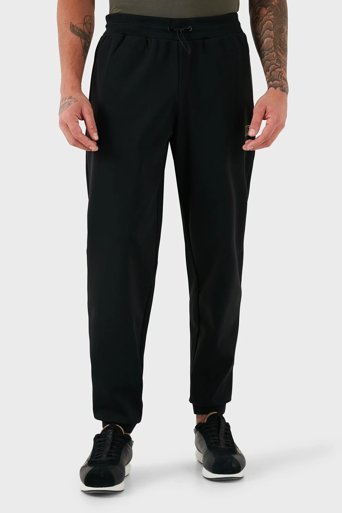 EA7 Regular Fit Normal Bel Jogger Erkek Pantolon 7M000028 AF10343 UC001 SİYAH - 1