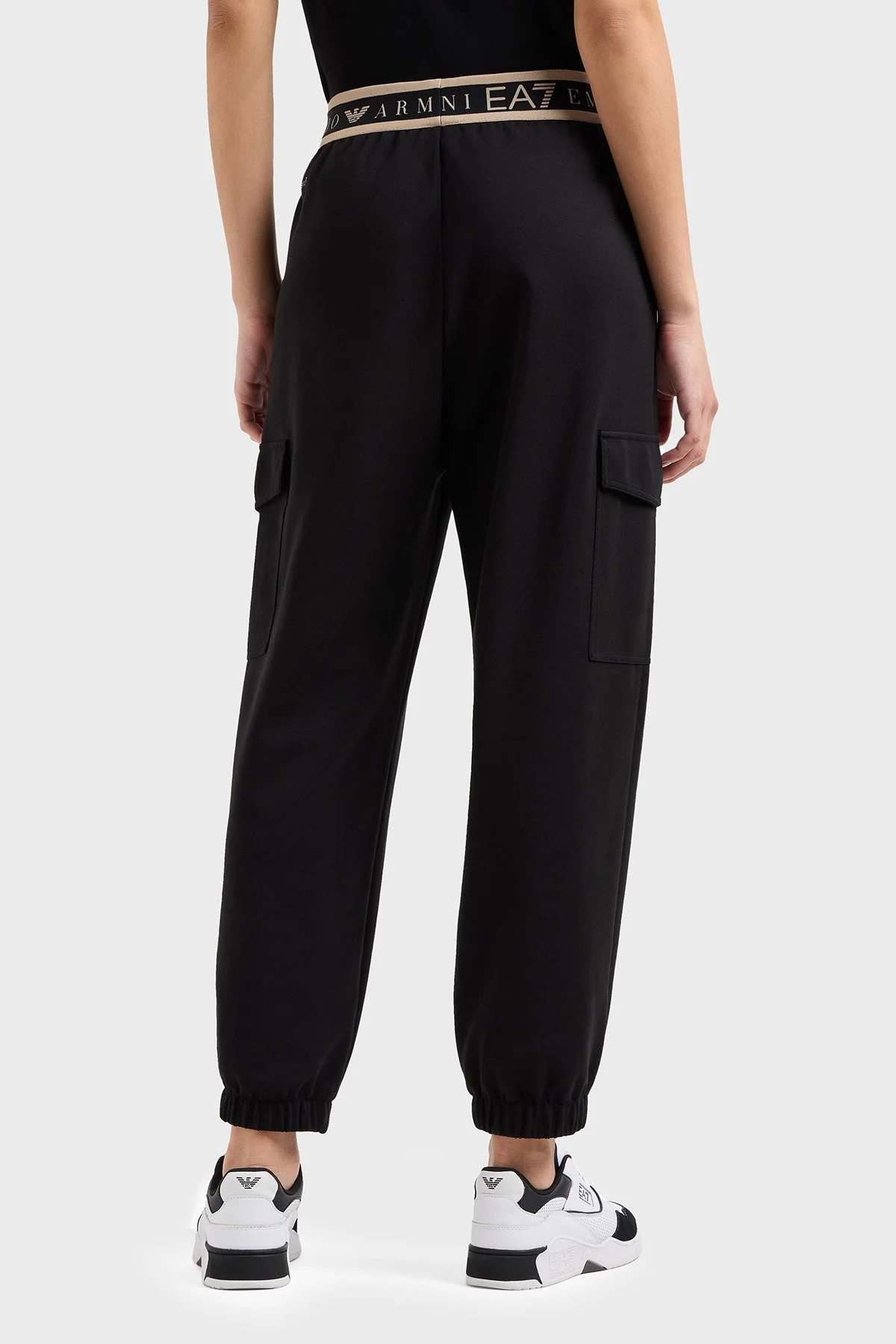 EA7 Regular Fit Normal Bel Ribanalı Paça Logolu Jogger Bayan Pantolon 7W000282 AF12501 UC001 SİYAH - 2