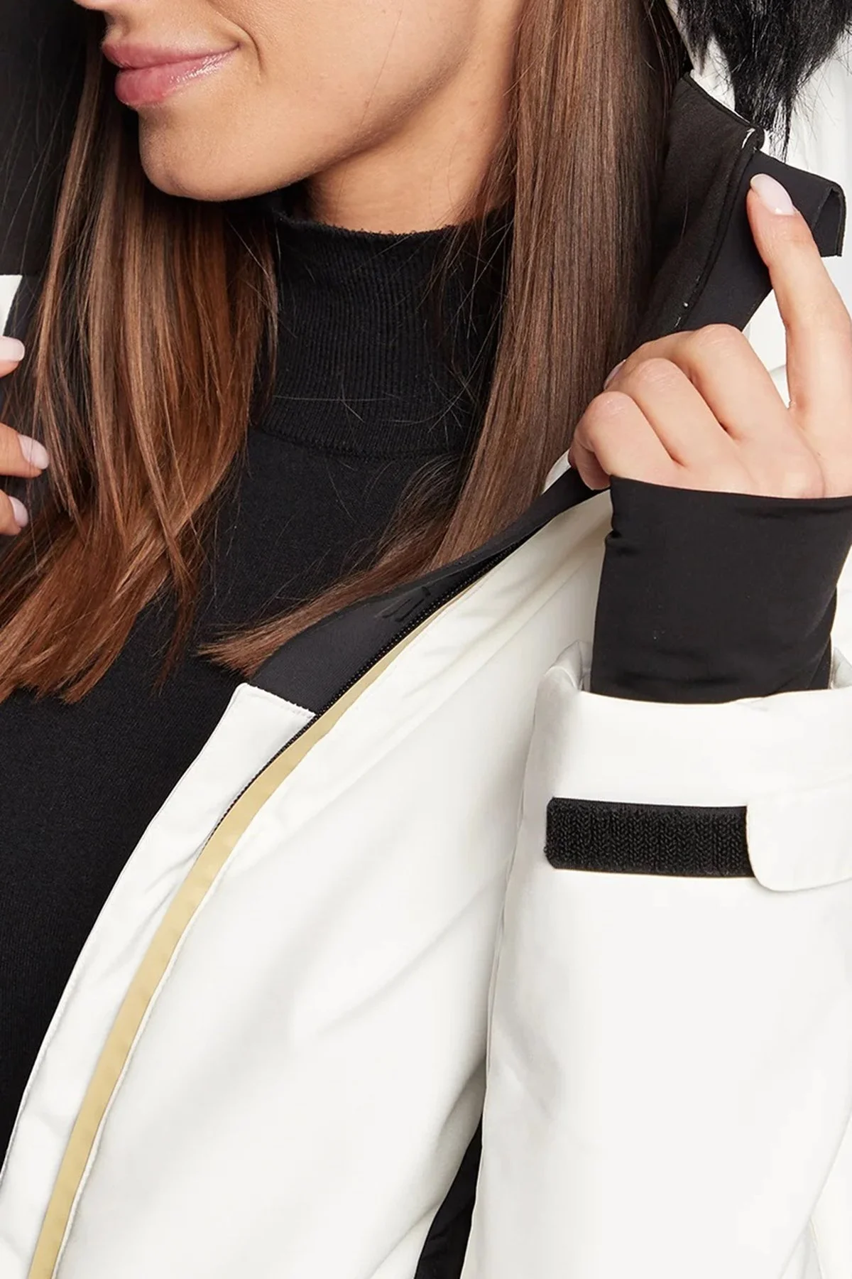 EA7 Regular Fit Su ve Rüzgar Geçirmez Çıkarılabilir Kapüşonlu Bayan Mont 6LTG06 TN45Z 1150 BEYAZ - 6